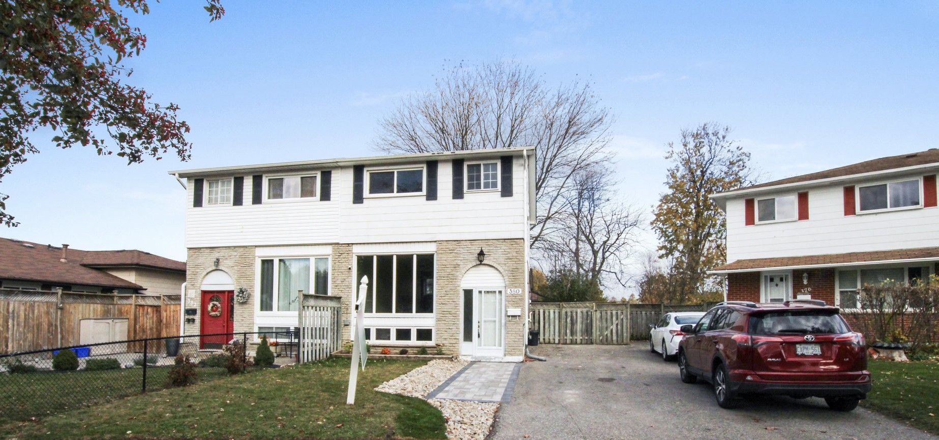 380 Vancouver Crescent, Oshawa, On L1j 5x9