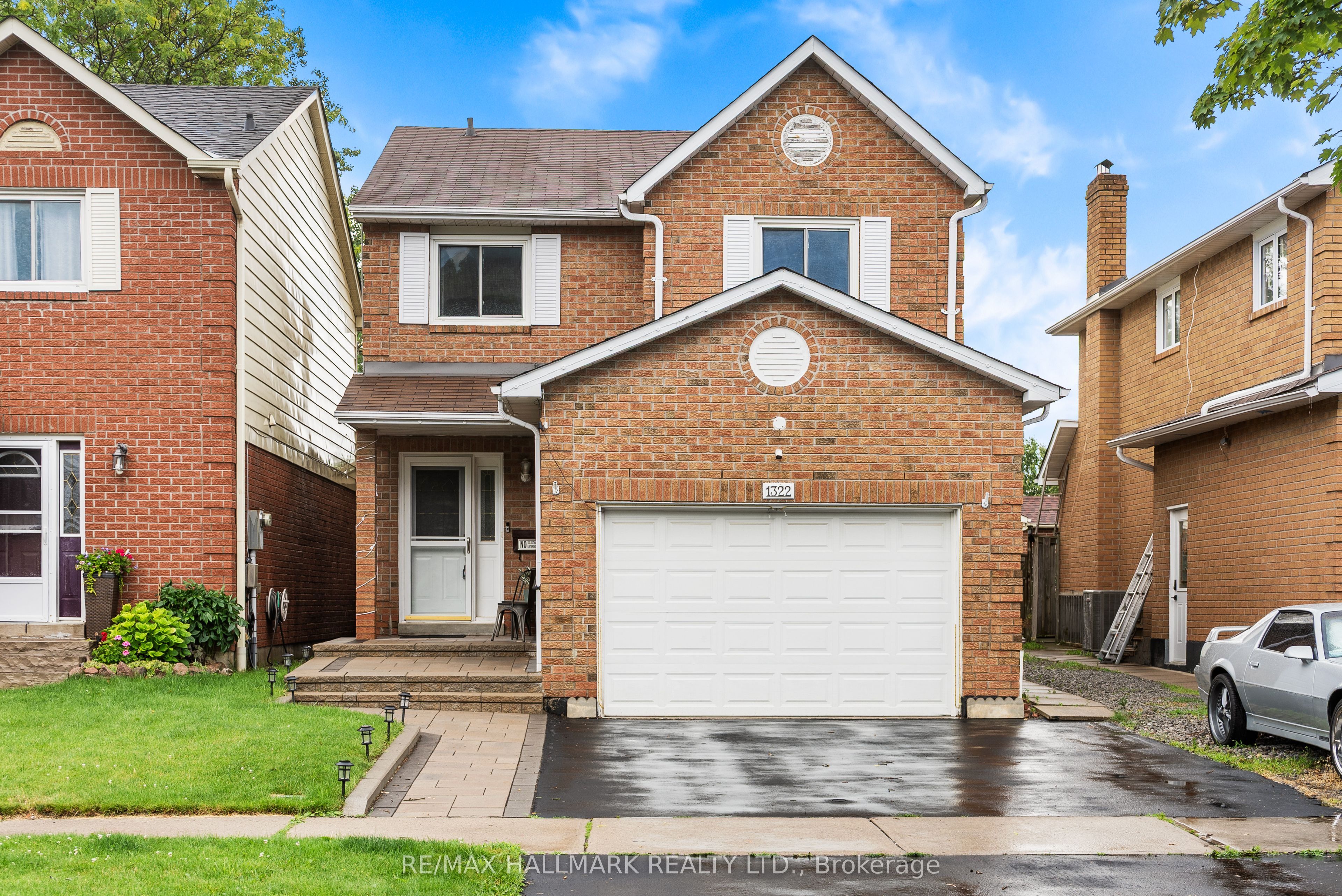 1322 Redwood Lane, Pickering, On L1x 1c5