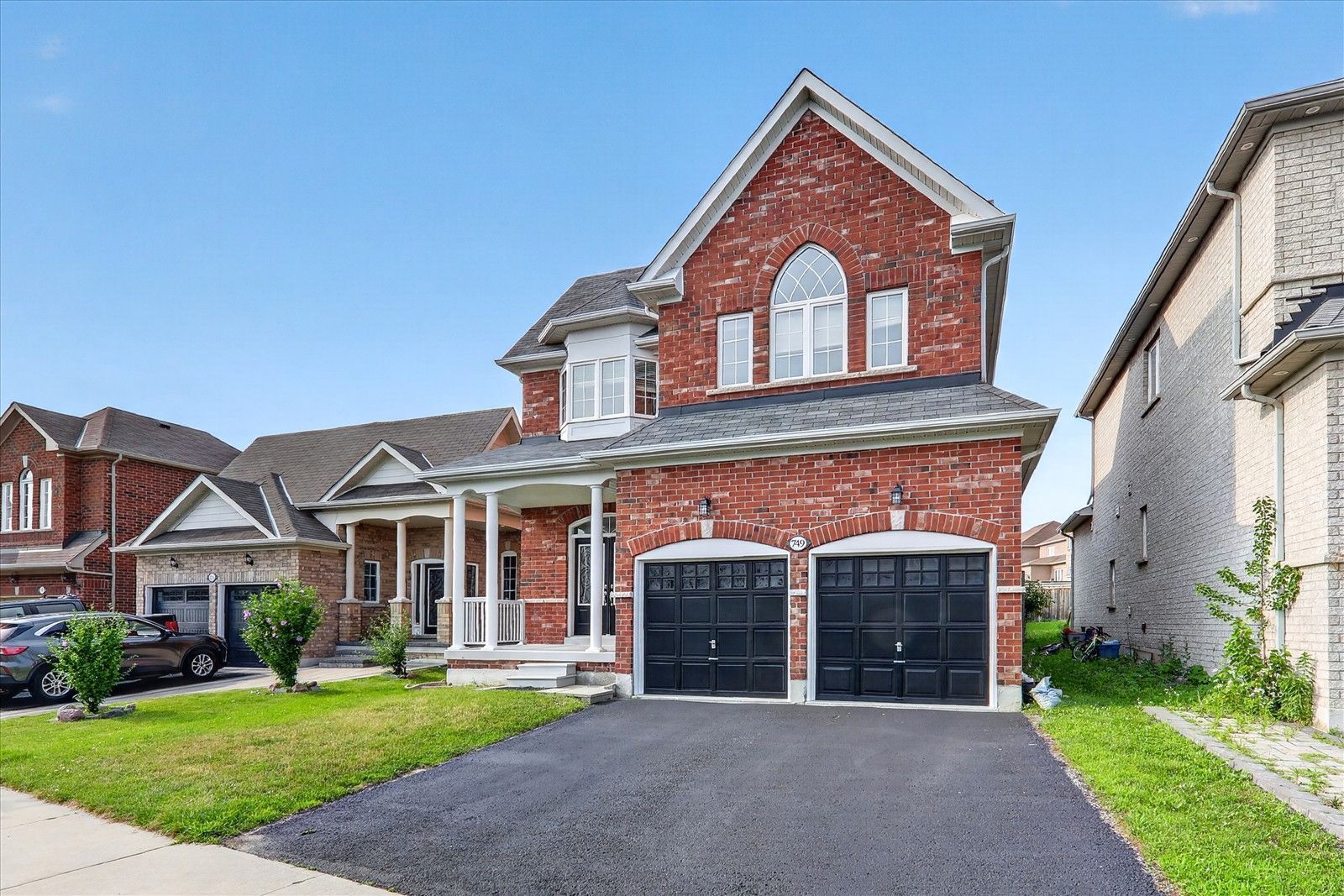749 Black Cherry Drive, Oshawa, On L1k 0p4