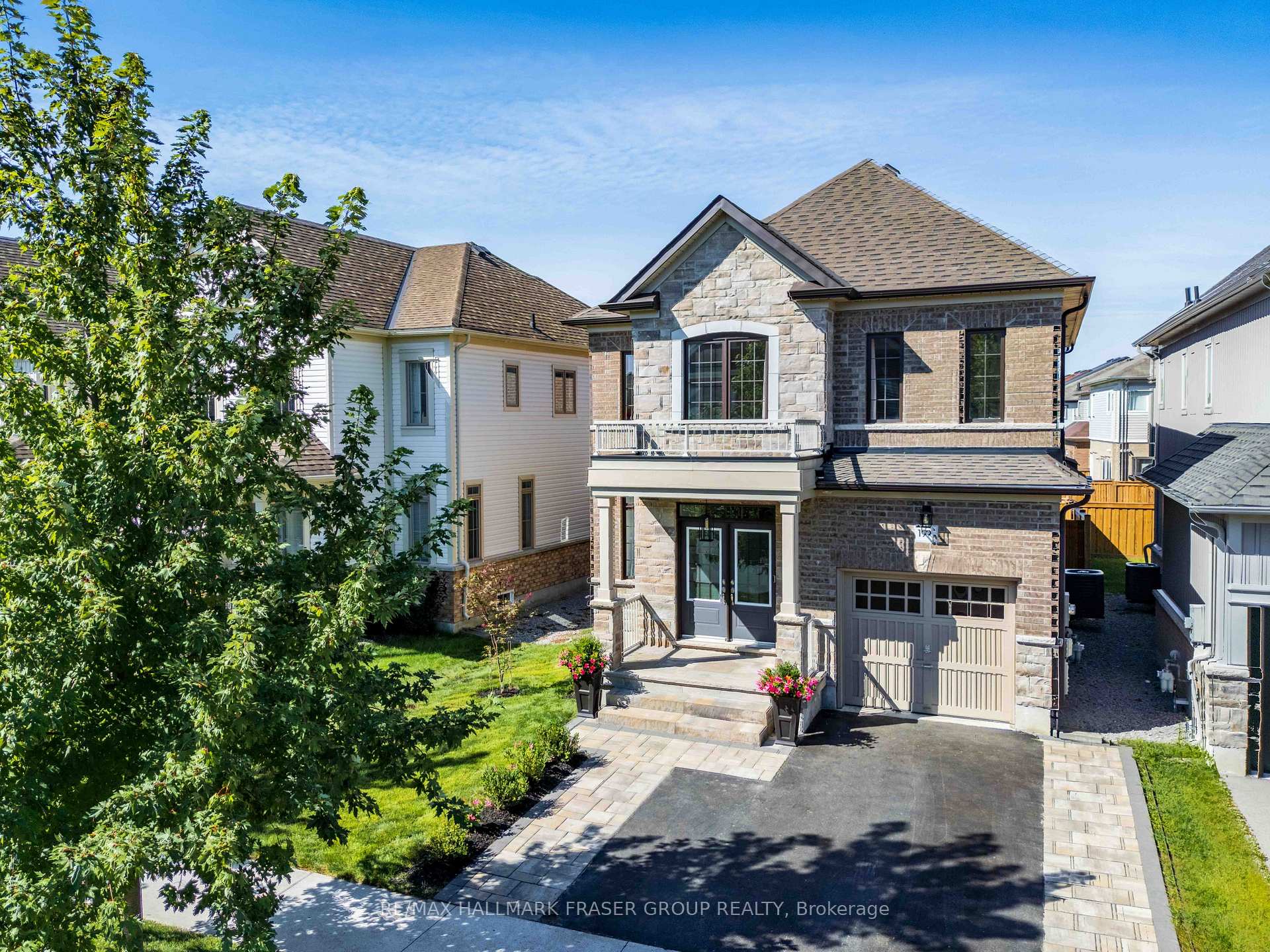 19 Crombie Street, Clarington, On L1c 4a1