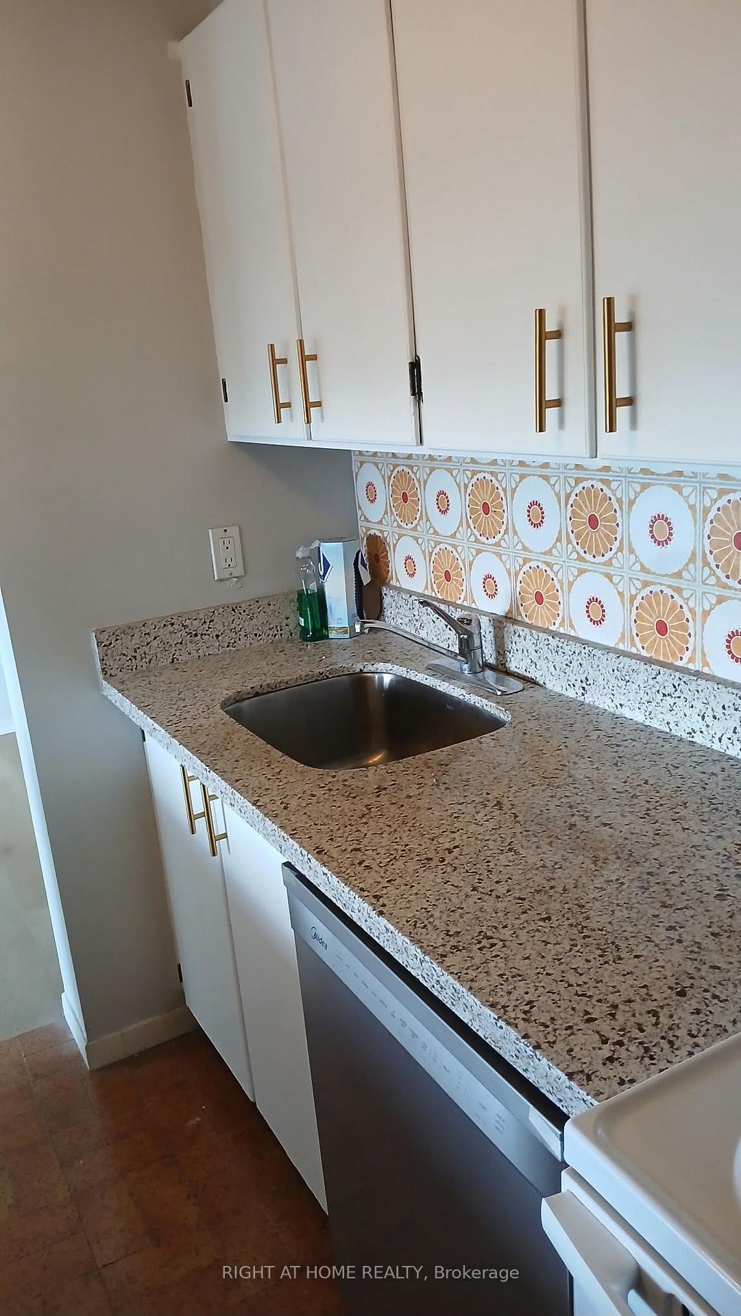 40 Bay Mills Boulevard 401, Toronto, On M1t 3p5