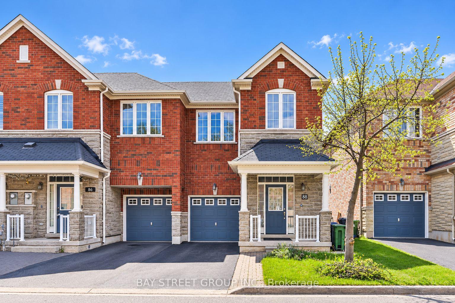 88 Dairy Drive, Toronto, On M1l 0e9