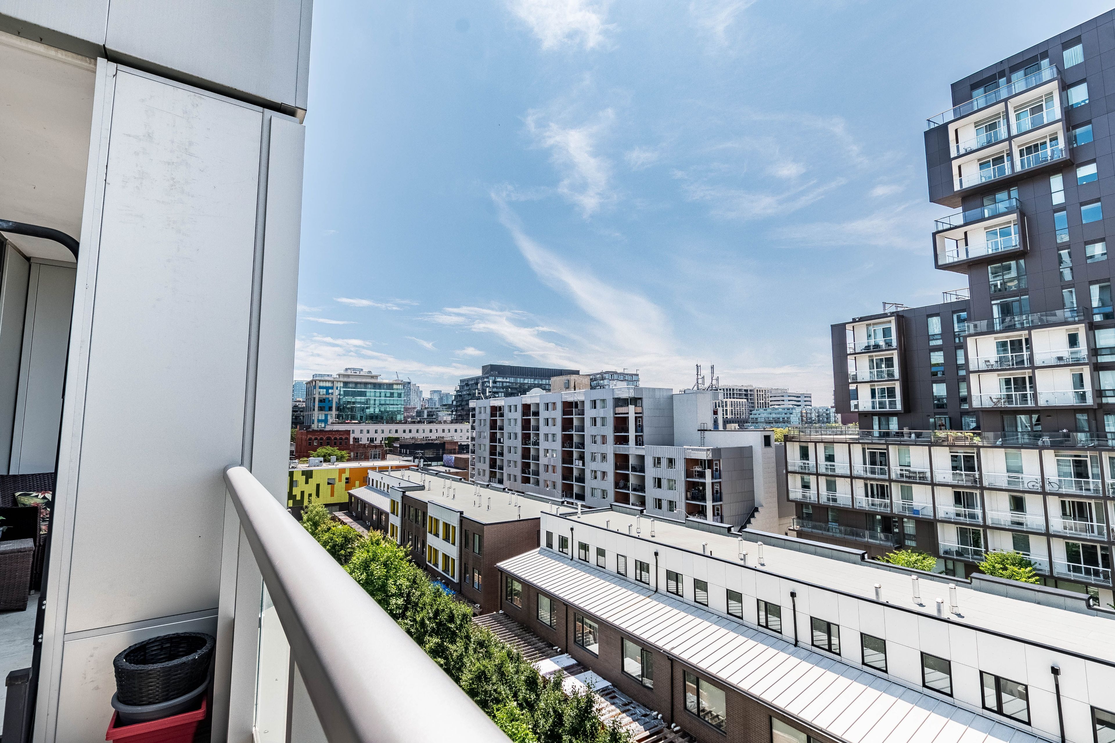158 Fulton Avenue, Toronto, On M4k 1y3