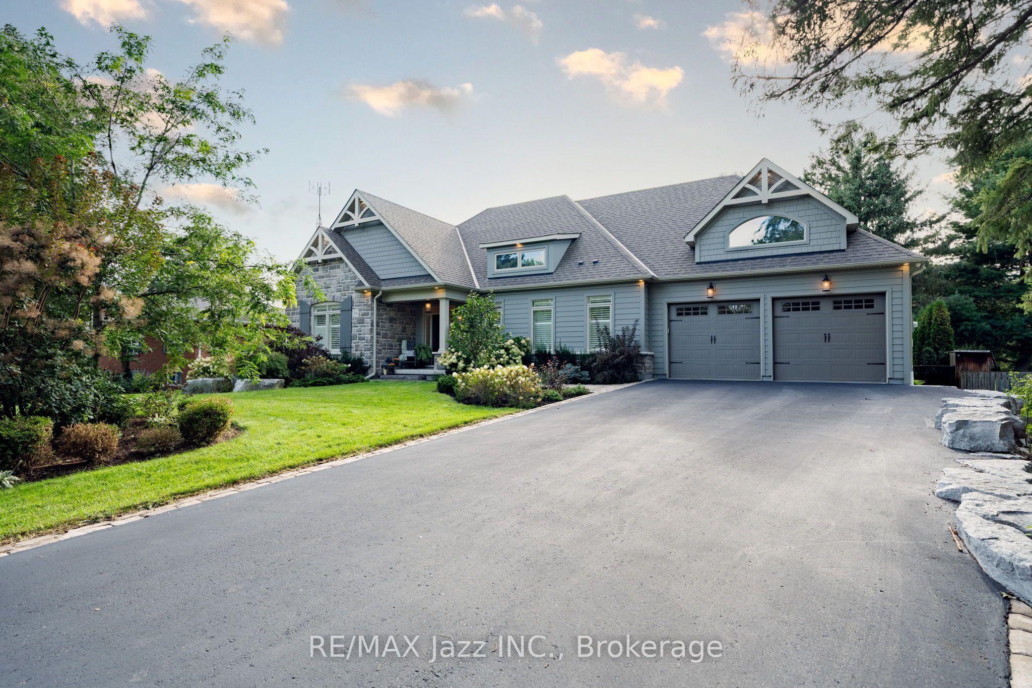 54 Ward Street, Whitby, On L1m 1g8