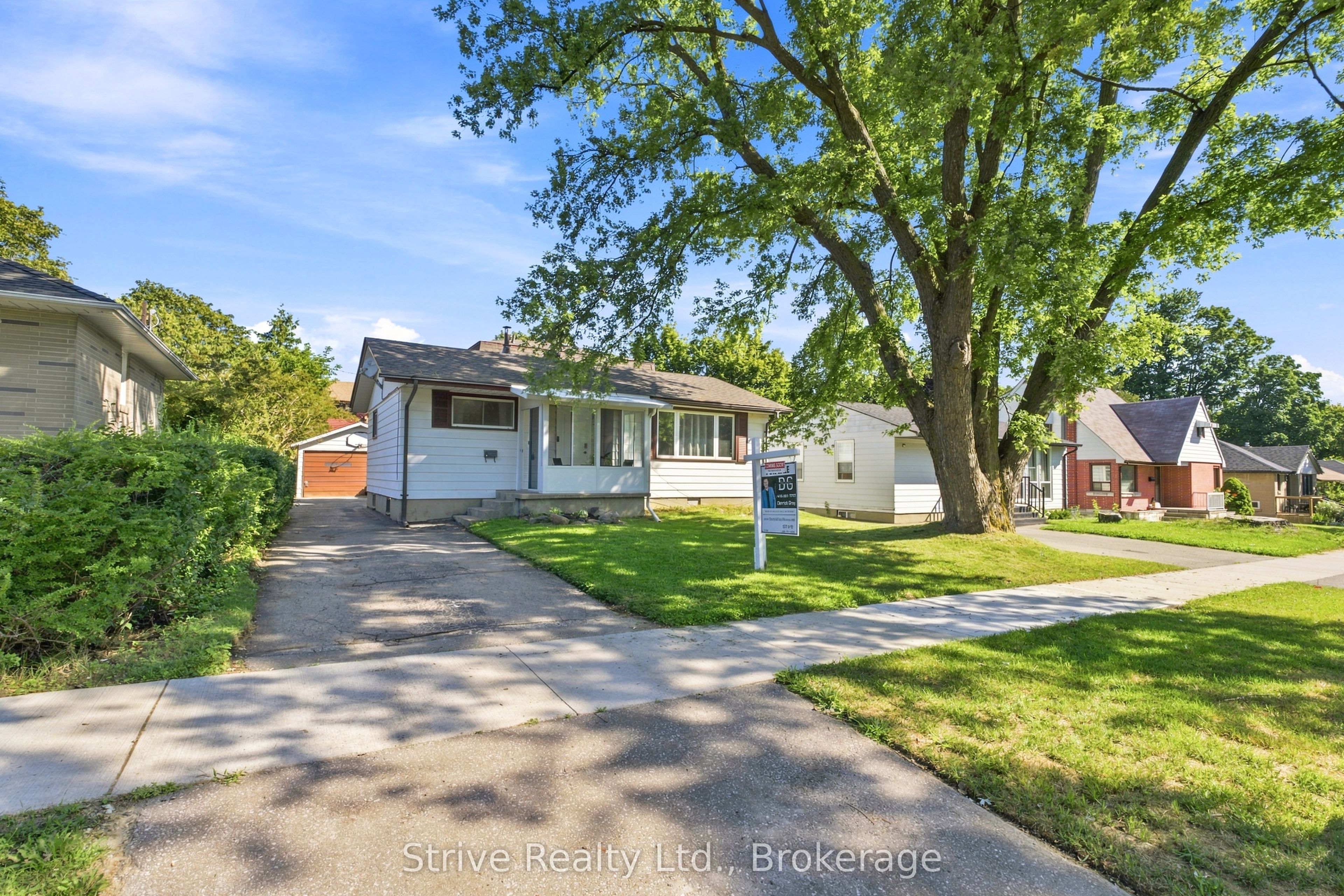 7 Admiral Road, Ajax, On L1s 2n8
