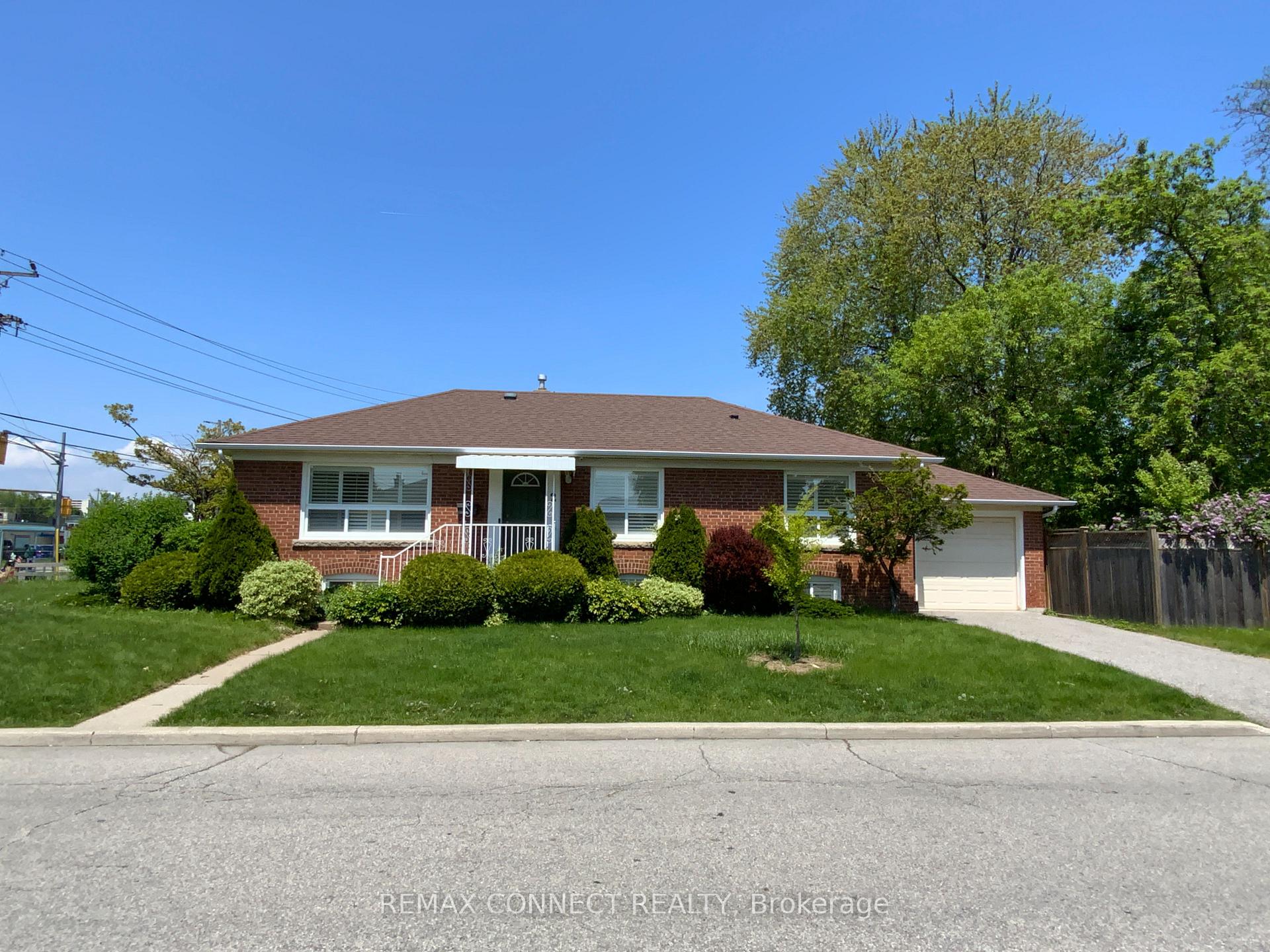 2 Kellyvale Road Bsmt - Bdrm A, Toronto, On M1r 3m3