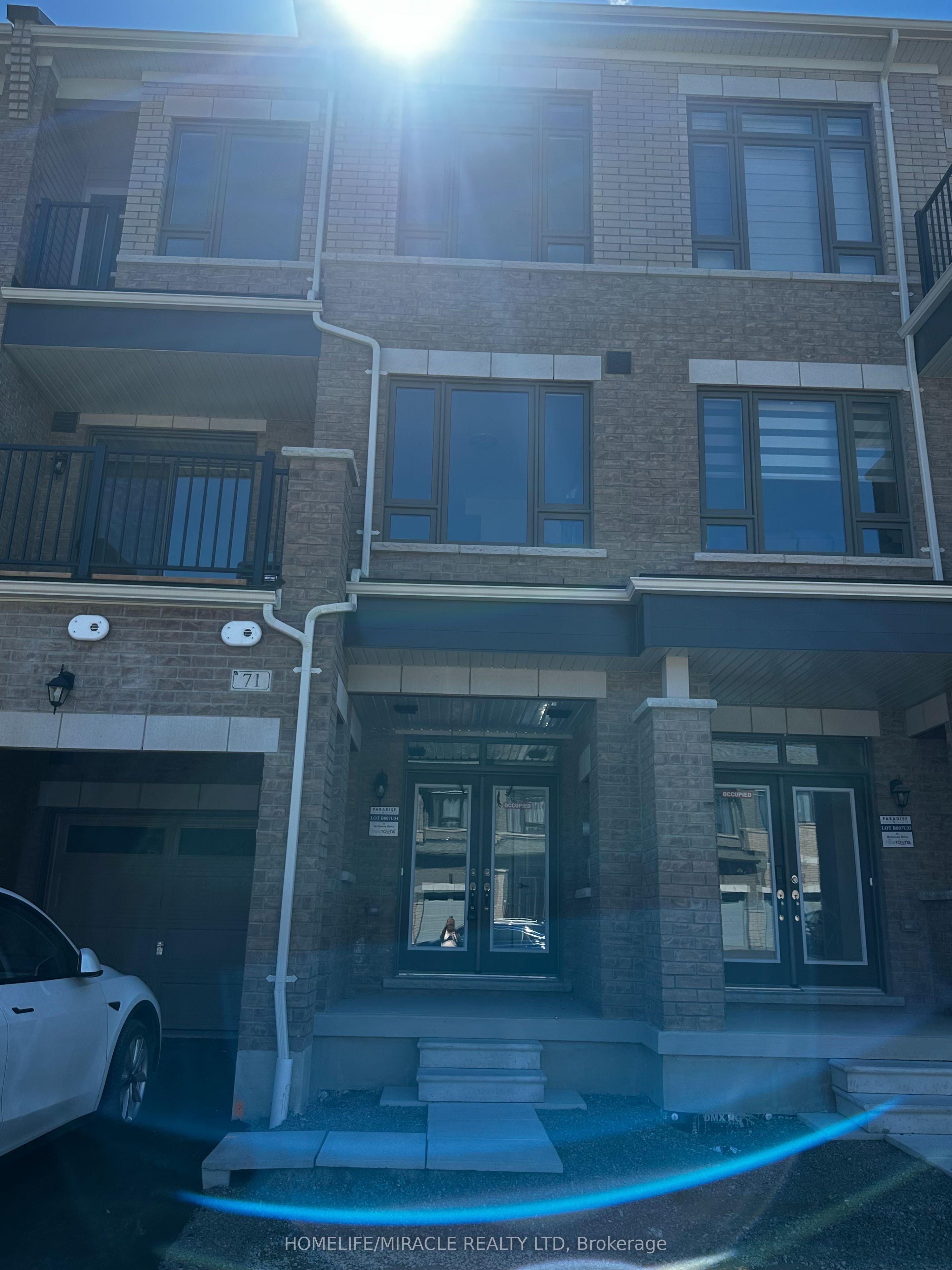 71 Mcgowan Drive, Whitby, On L1p 0s2