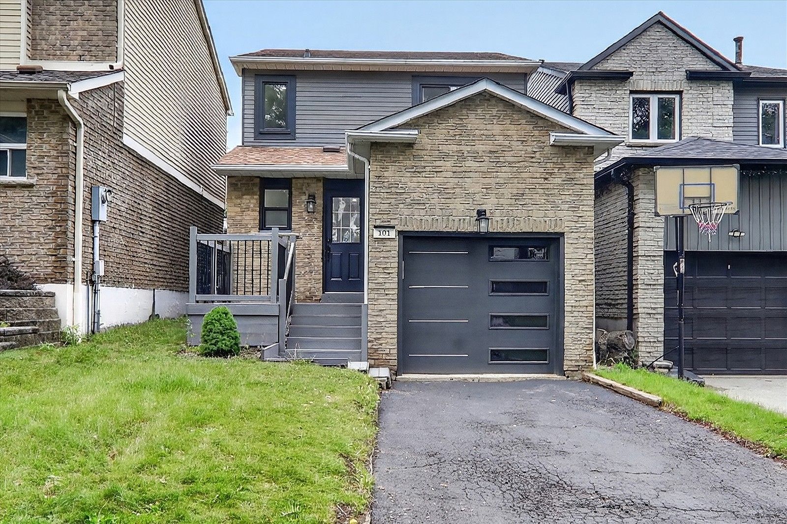 101 Greenfield Crescent, Whitby, On L1n 7g2