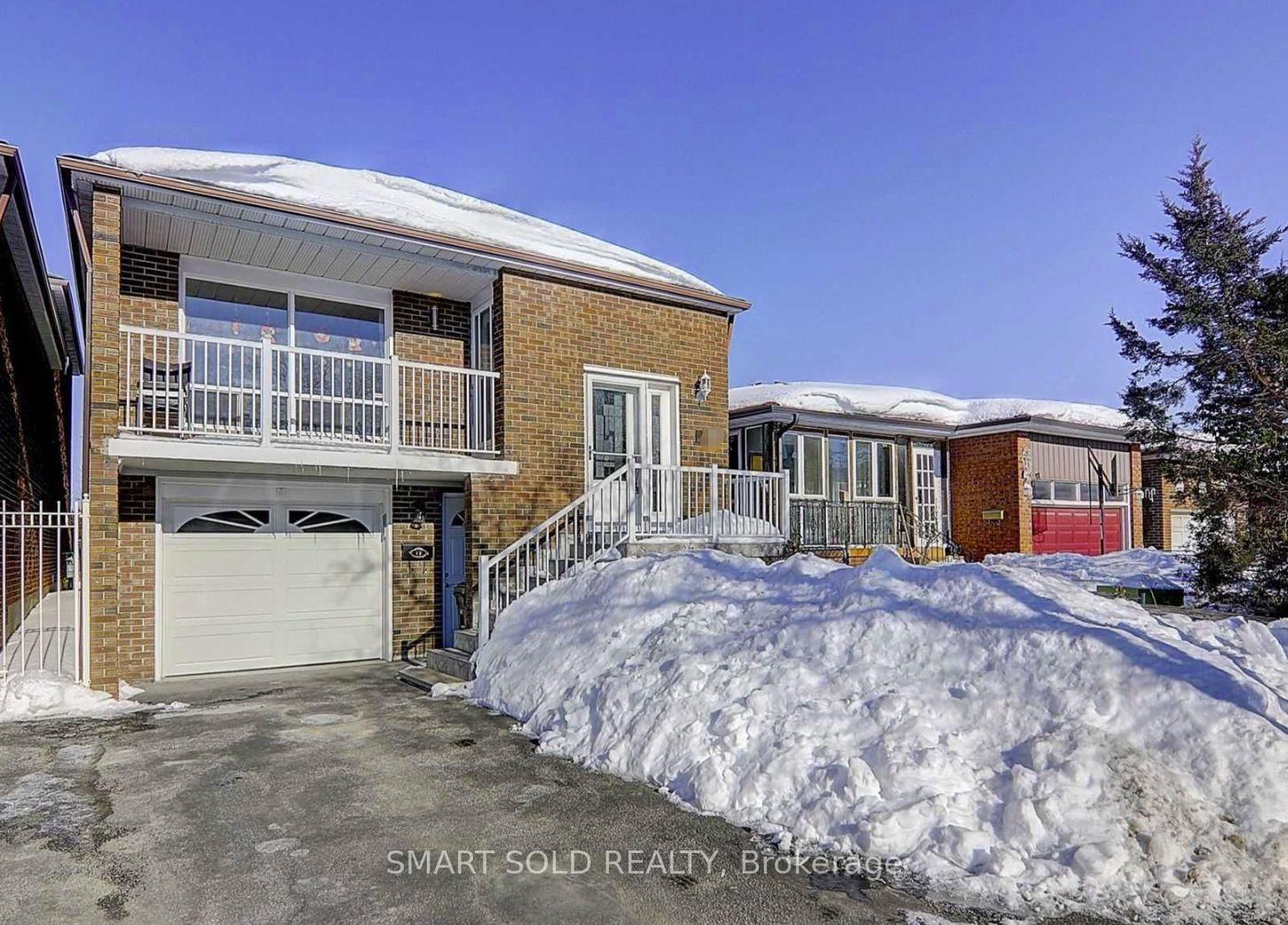 12 Glendinning Avenue, Toronto, On M1w 3g2