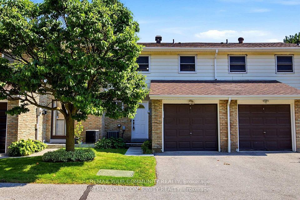 80 Dundalk Drive 32, Toronto, On M1p 4t7