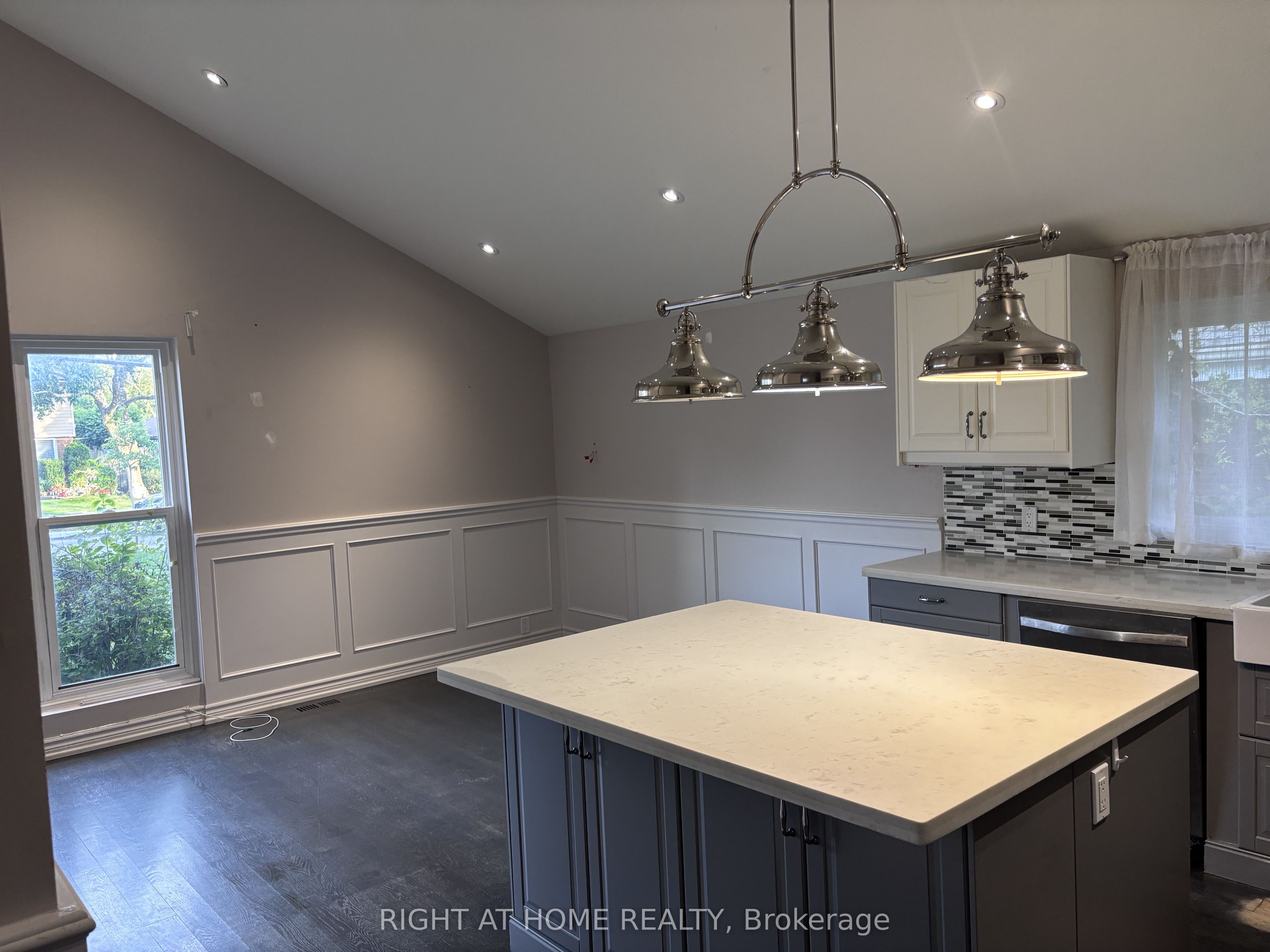 60 Brookridge Drive, Toronto, On M1p 3m5