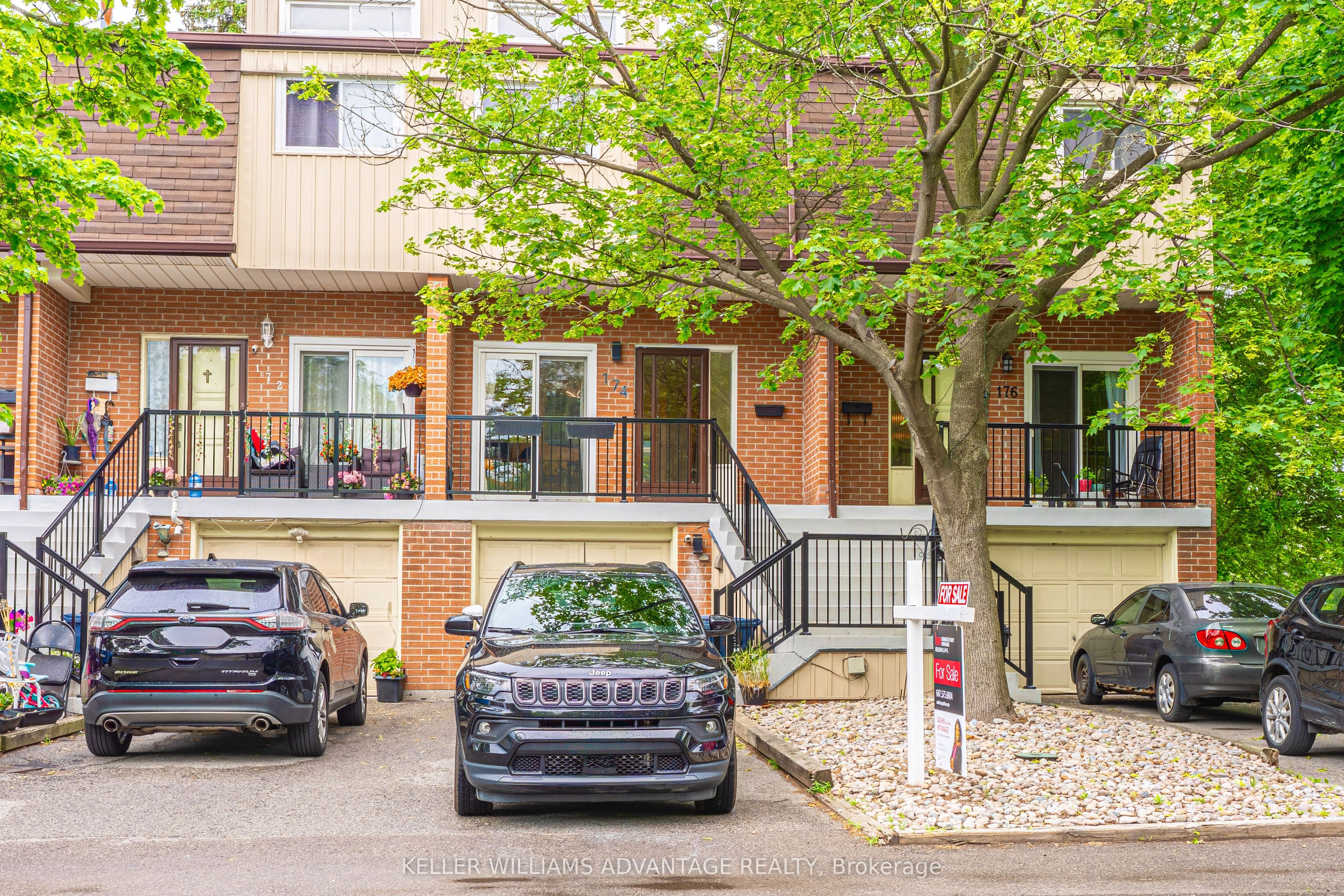 174 Homestead Road, Toronto, On M1e 3s2