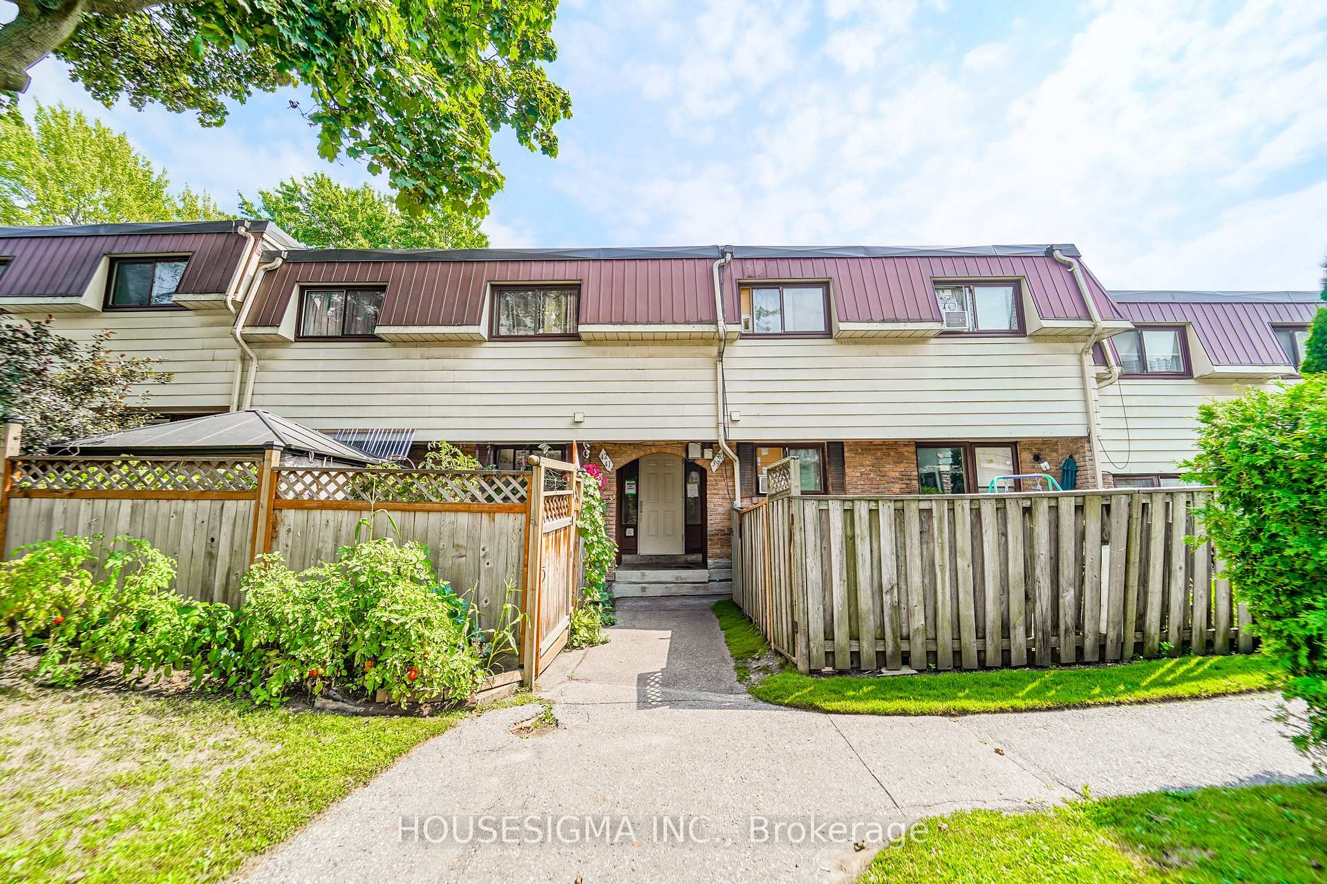 506 Normandy Street 40, Oshawa, On L1h 7n8