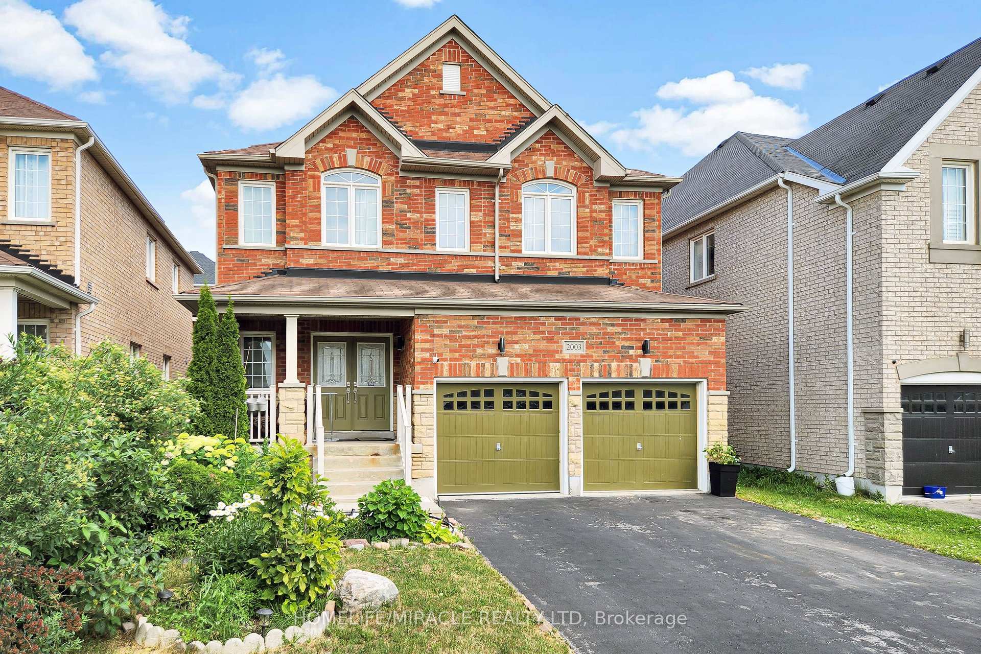 2003 Queensbury Drive, Oshawa, On L1k 0s1