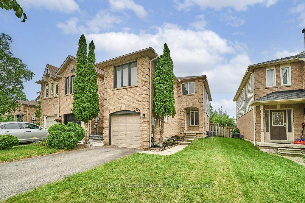 137 Timber Mill Avenue, Whitby, On L1r 2h3