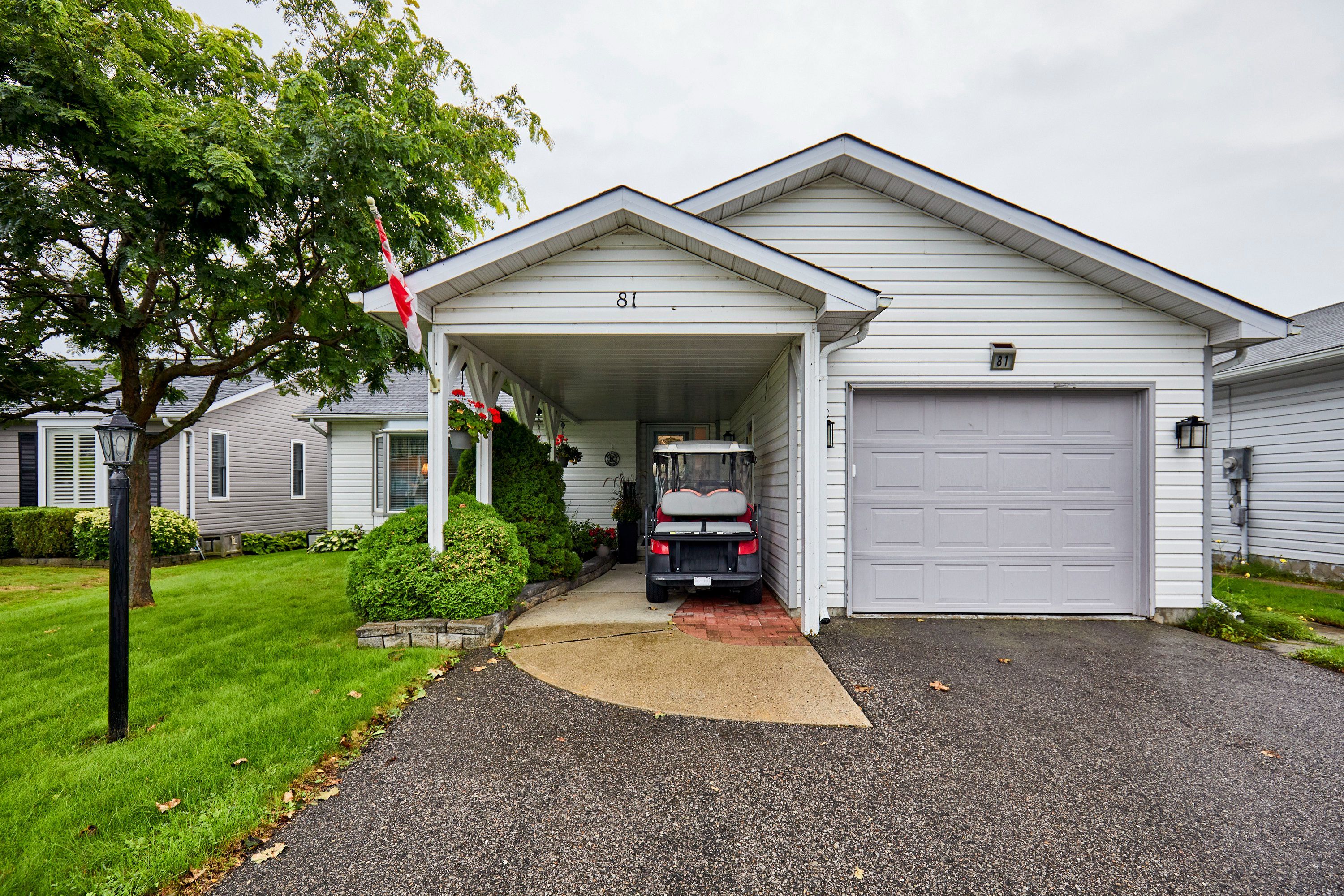 81 Wilmot Trail, Clarington, On L1b 1b8