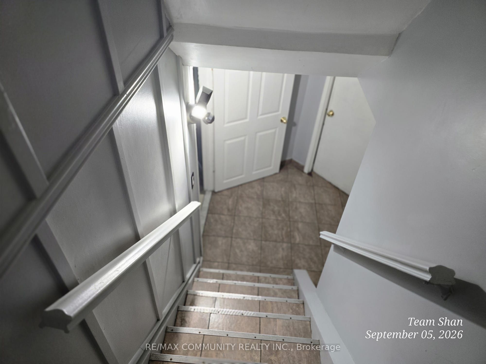 94 Reed Drive, Ajax, On L1s 6t6