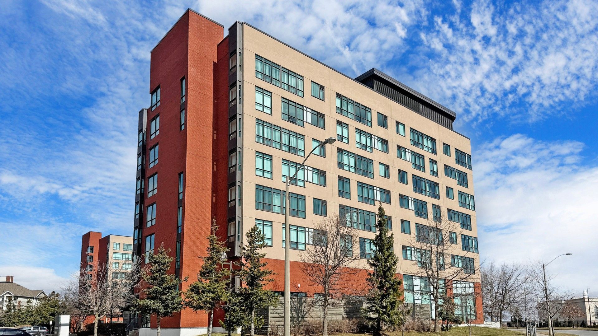 90 Scottfield Drive 219, Toronto, On M1s 5w4