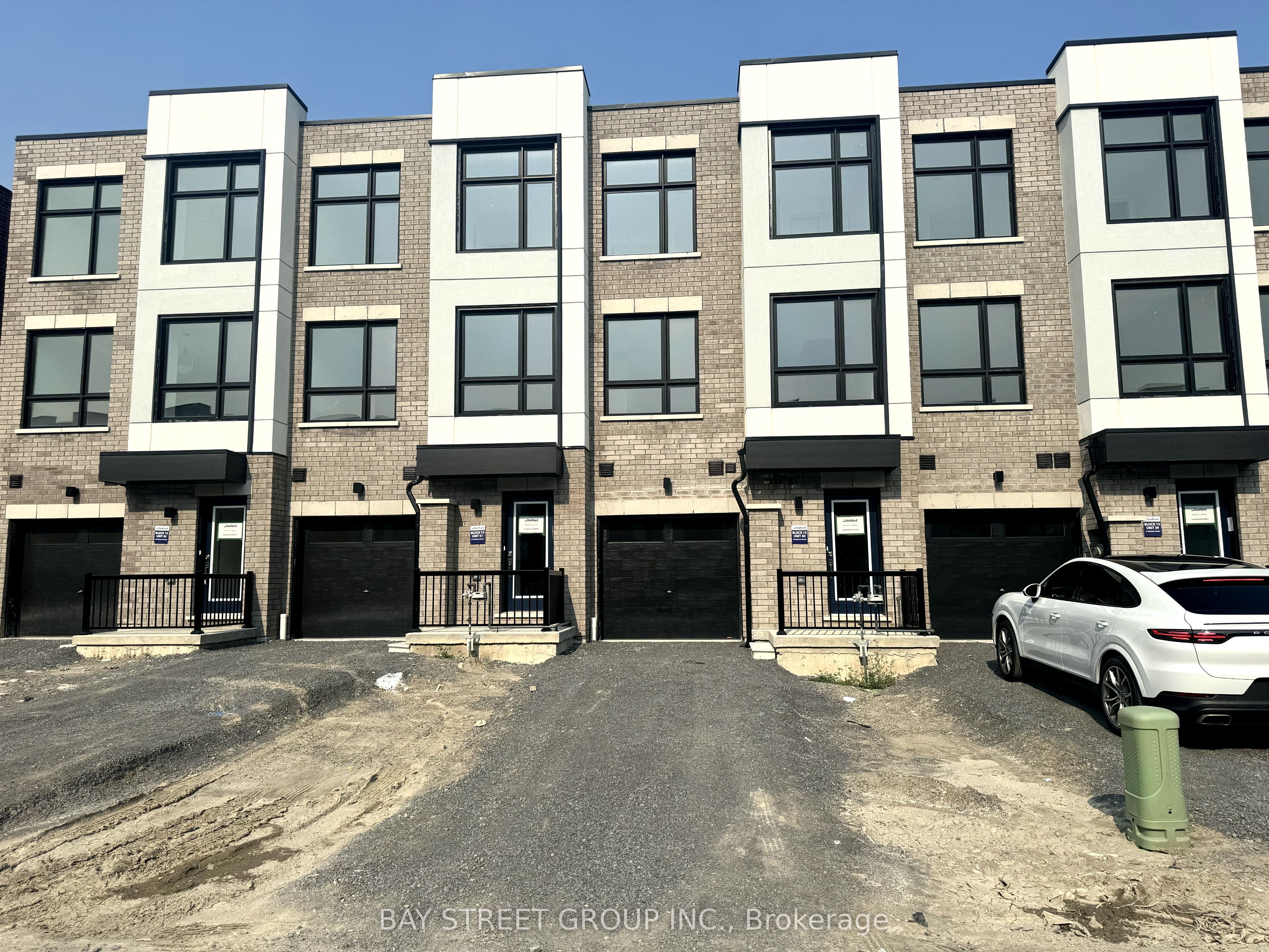 29 Bateson Street, Ajax, On L1s 7m3