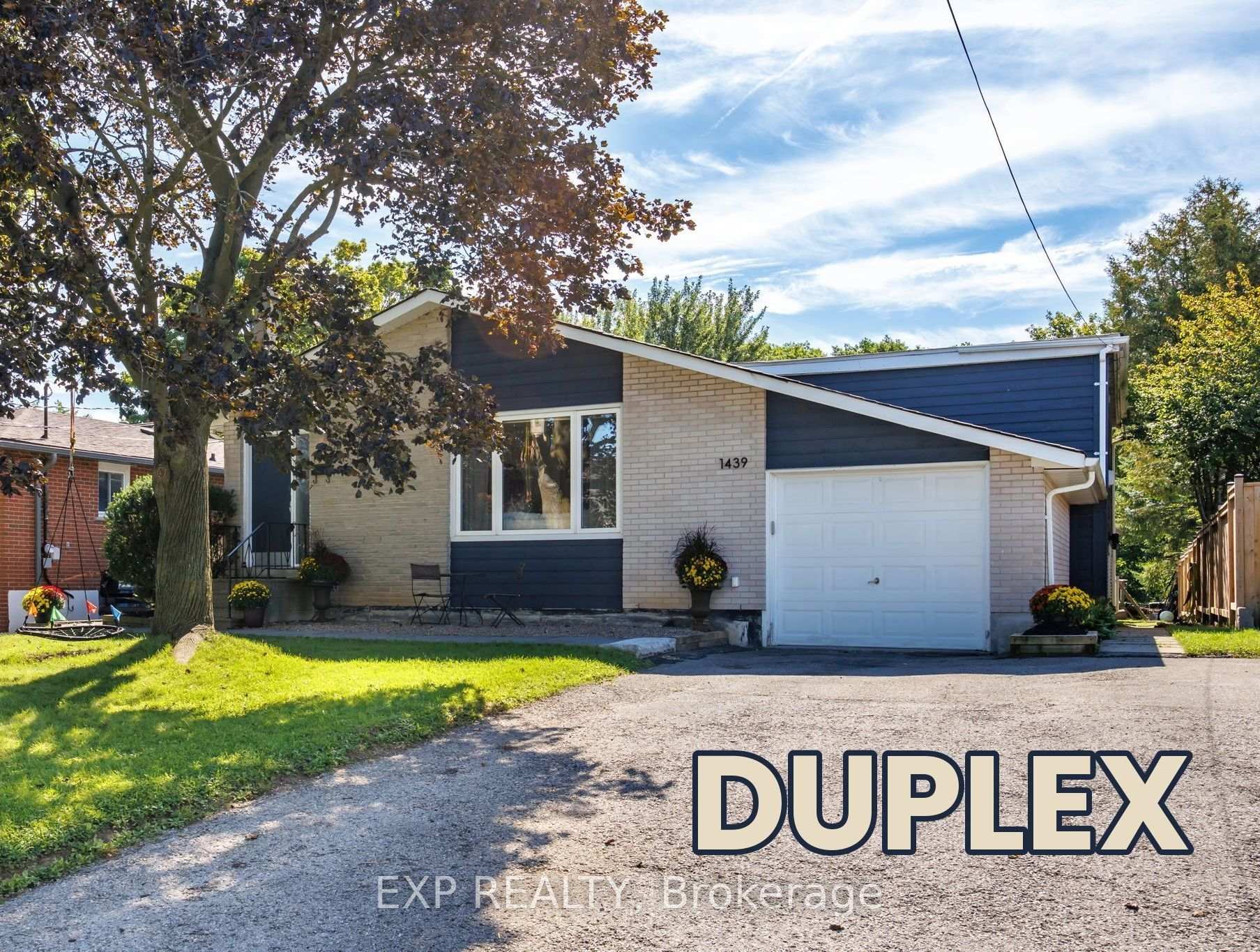 1439 Parkham Crescent, Pickering, On L1w 1b7