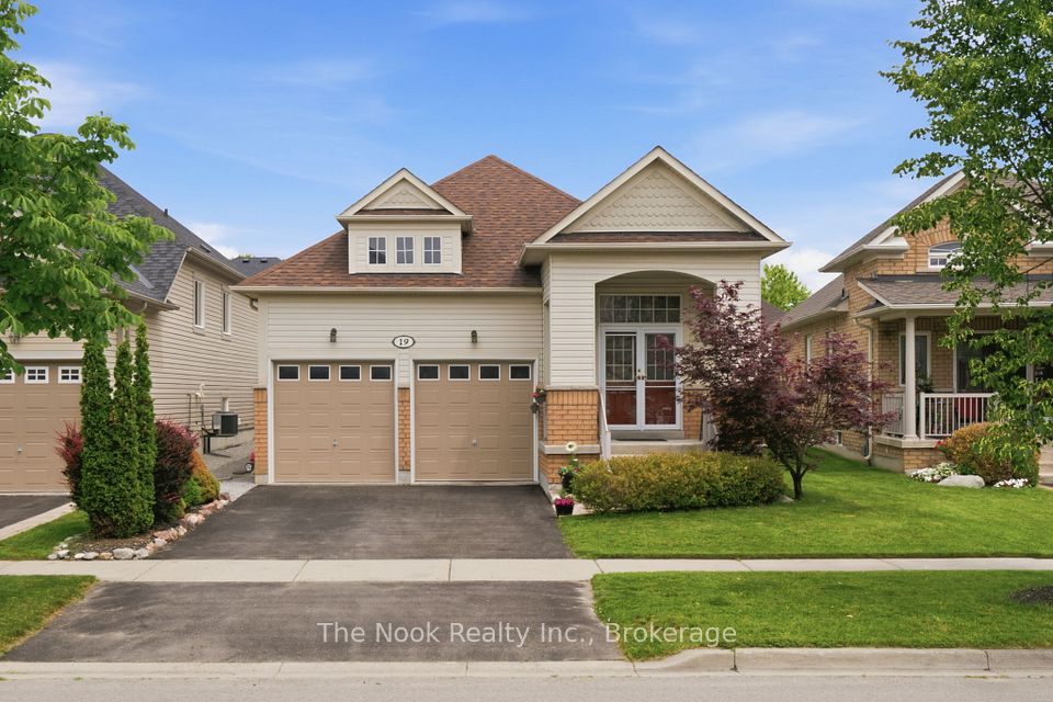 19 Alfred Shrubb Lane, Clarington, On L1c 0b1