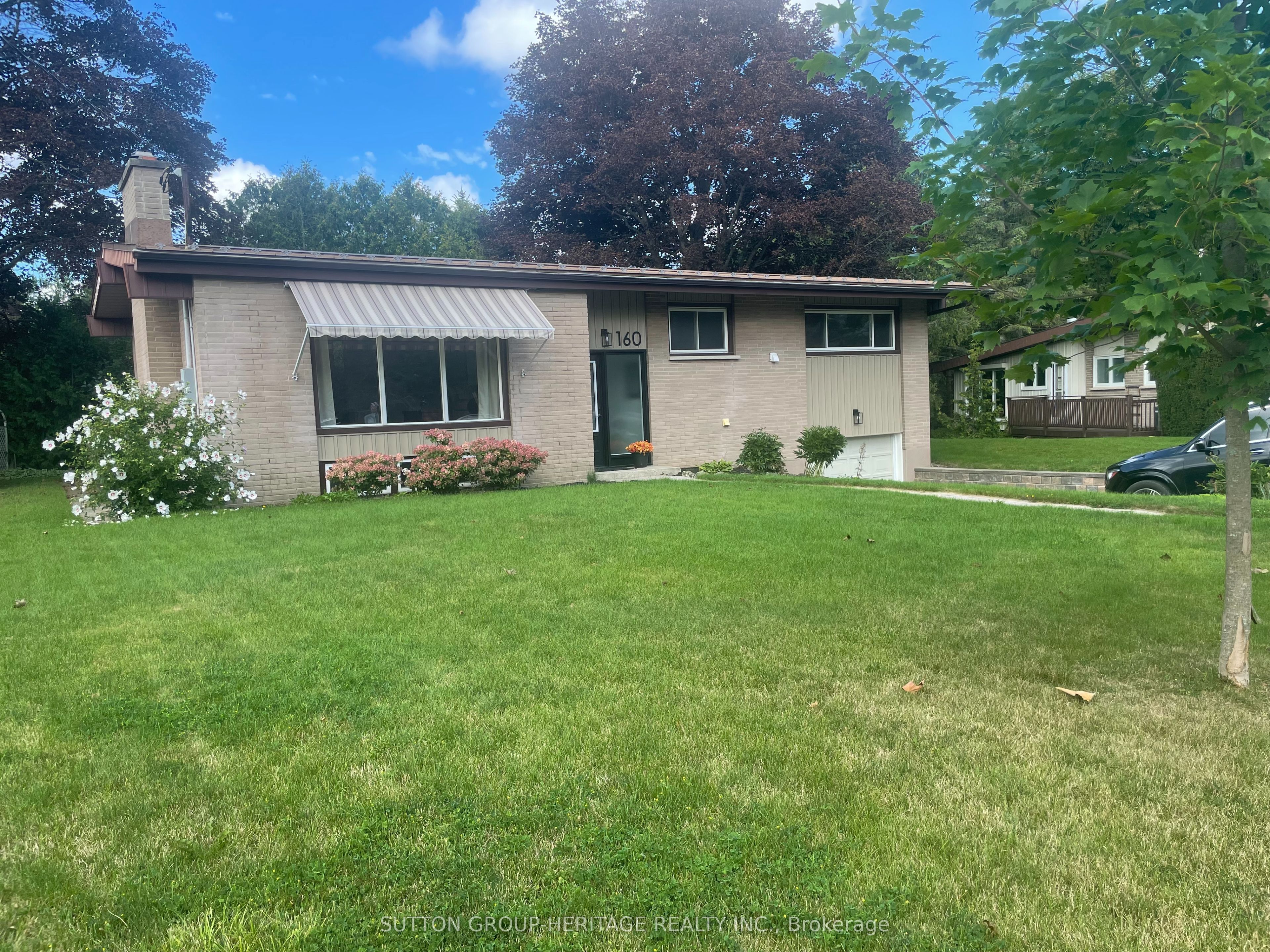 160 Laurel Court, Oshawa, On L1g 6m5