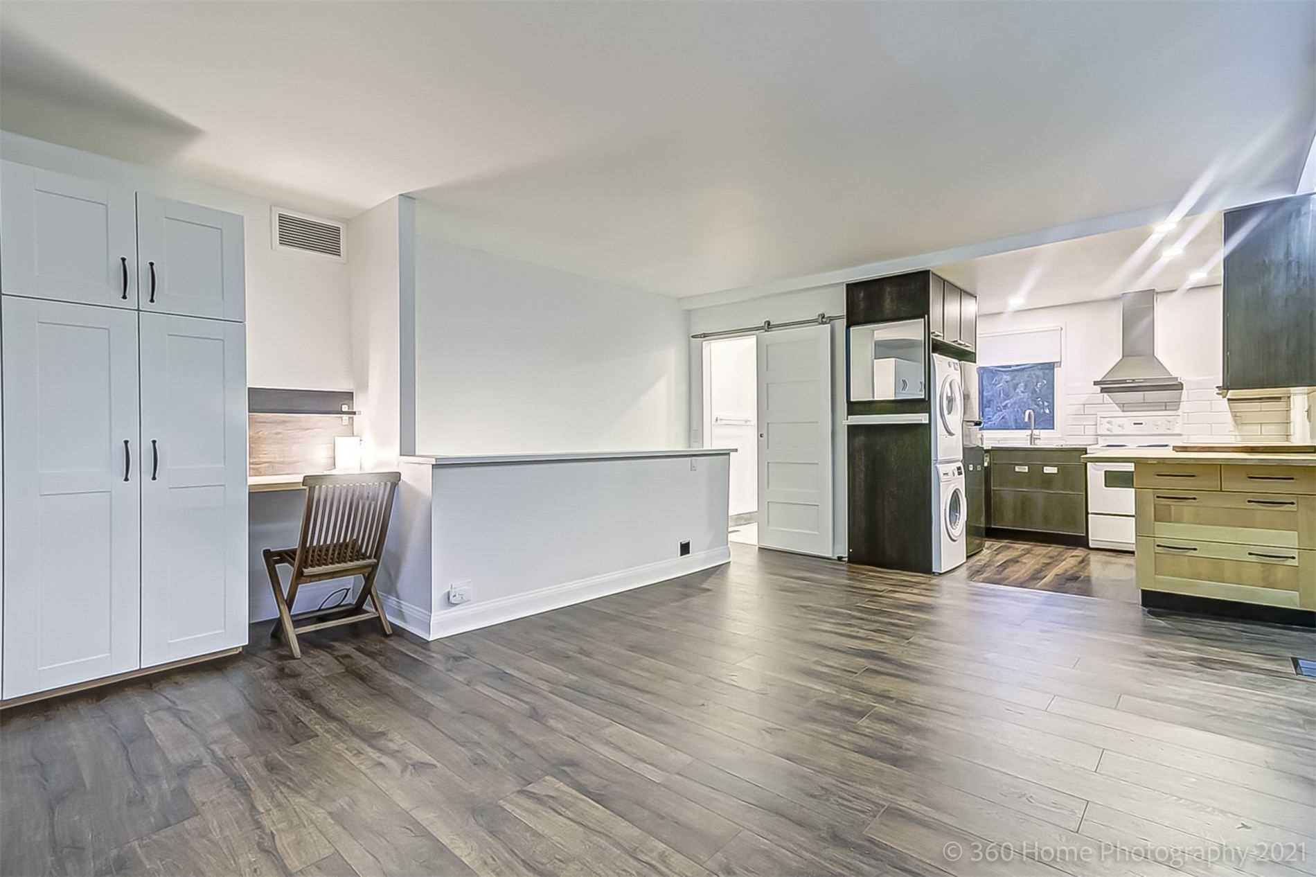 36 West Lynn Avenue 2nd Fl, Toronto, On M4c 3v8
