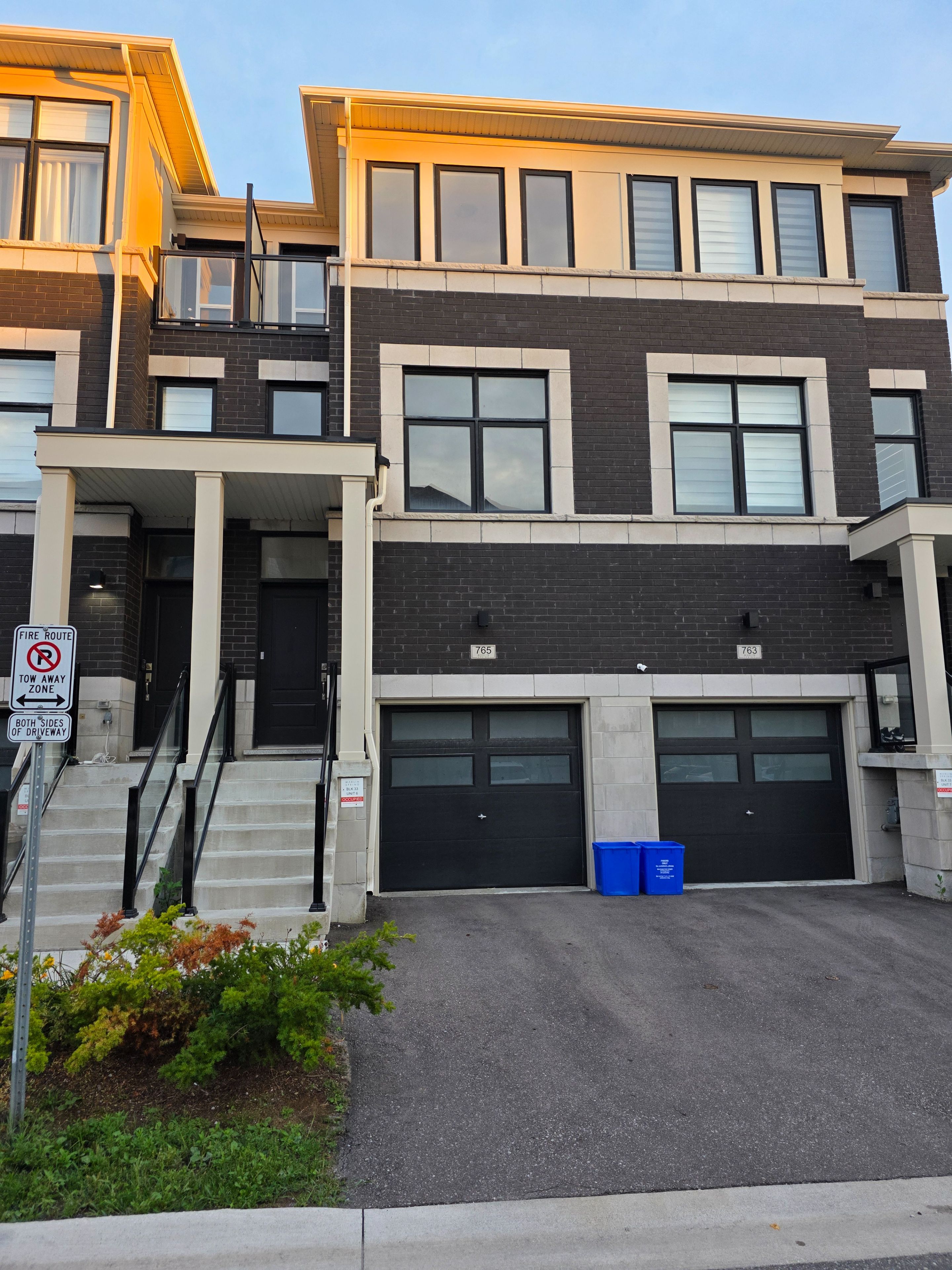 765 Eddystone Path, Oshawa, On L1h 0a7