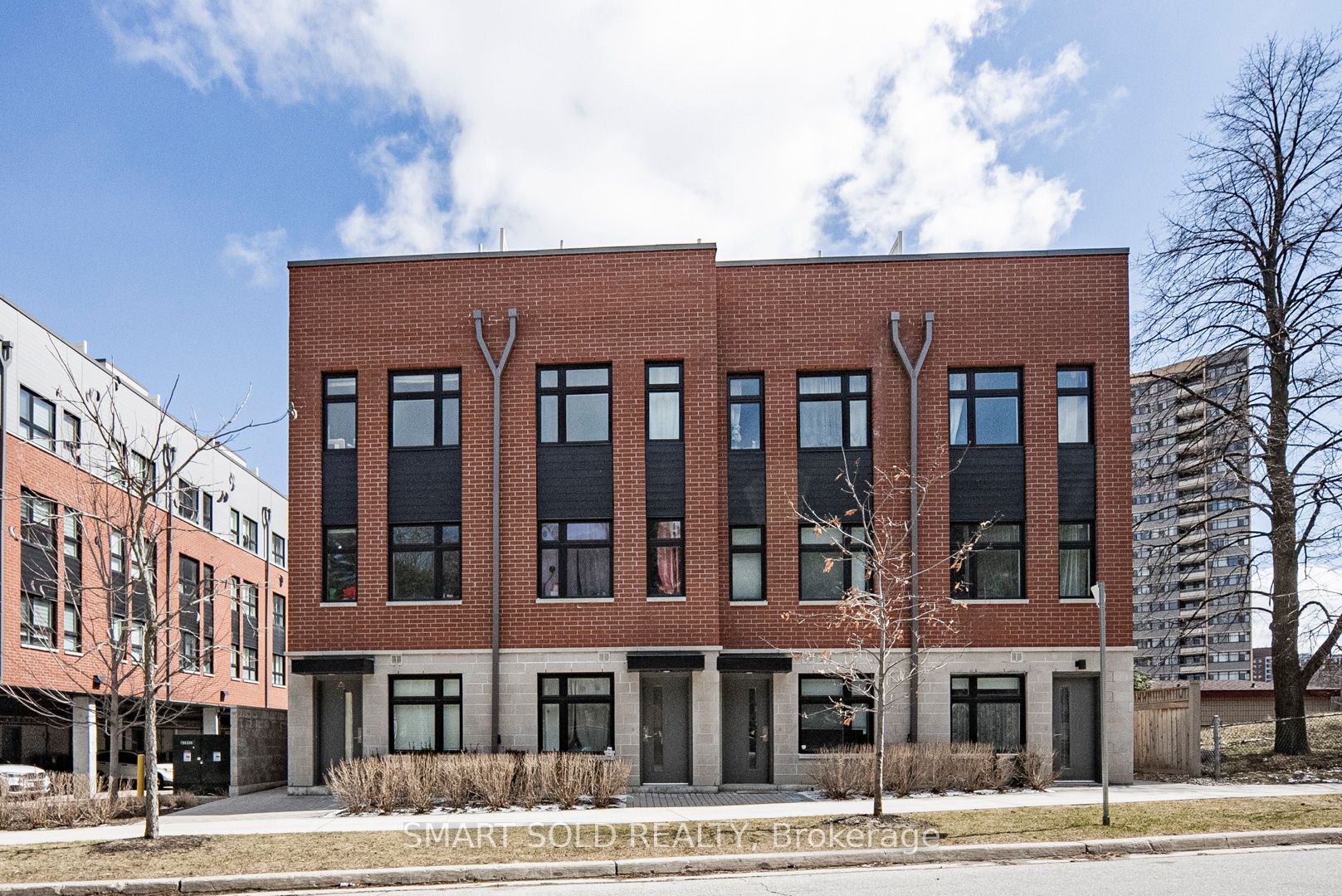 20 Echo Point 132, Toronto, On M1w 0a7