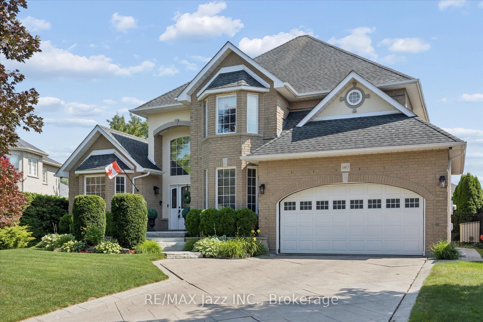 140 Taylorwood Court, Oshawa, On L1g 7v7
