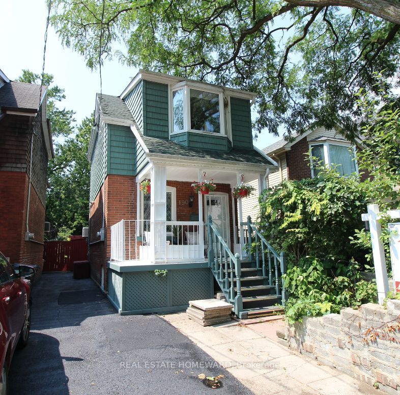 190 Rhodes Avenue, Toronto, On M4l 3a1