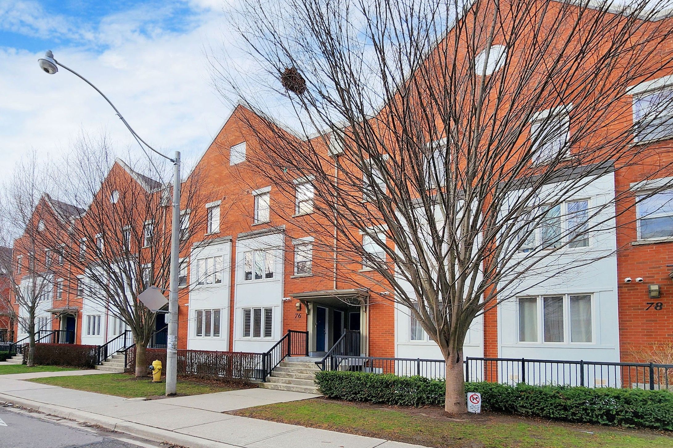 76 Munro Street 2, Toronto, On M4m 2s9