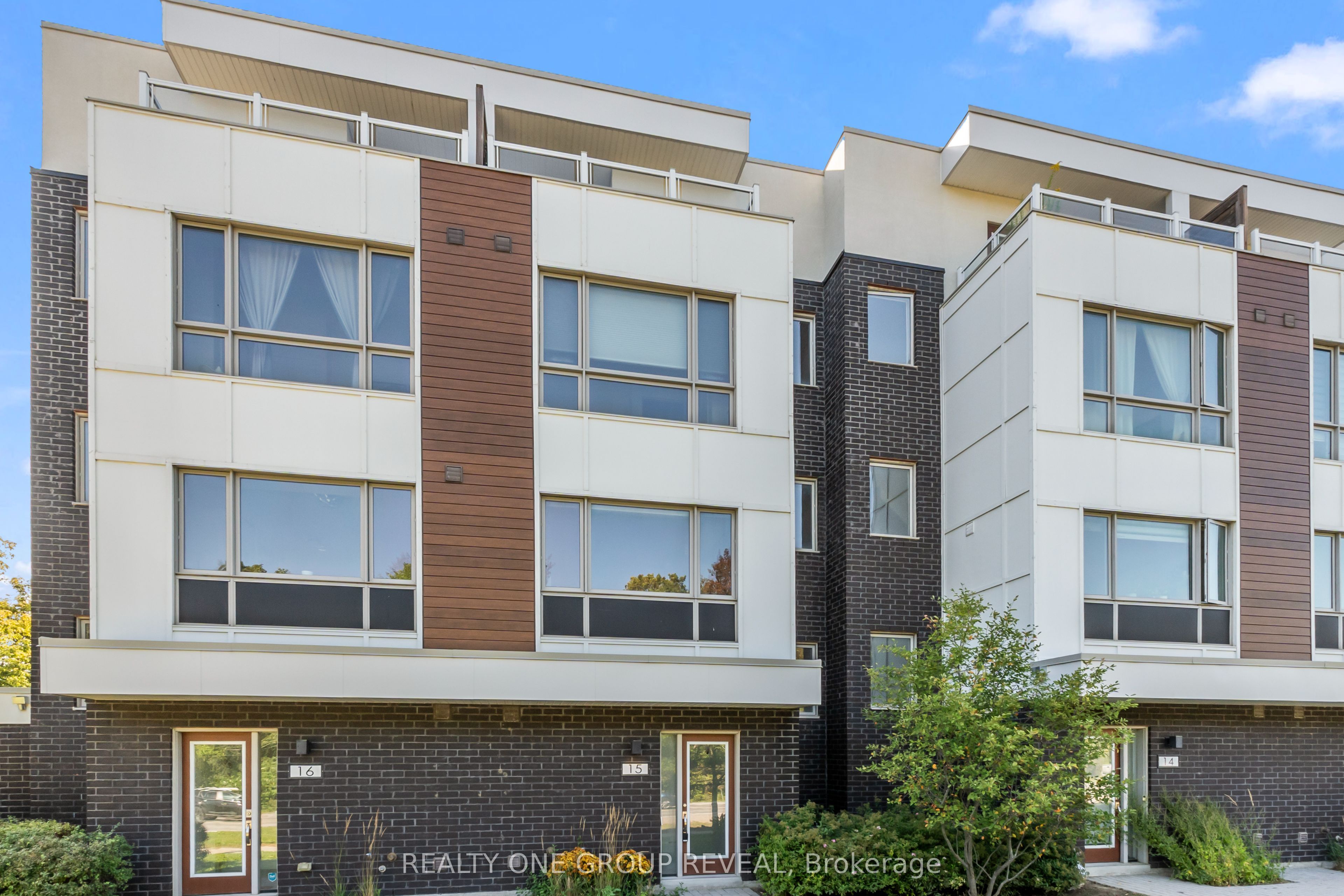 1870 Altona Road 15, Pickering, On L1v 1m5
