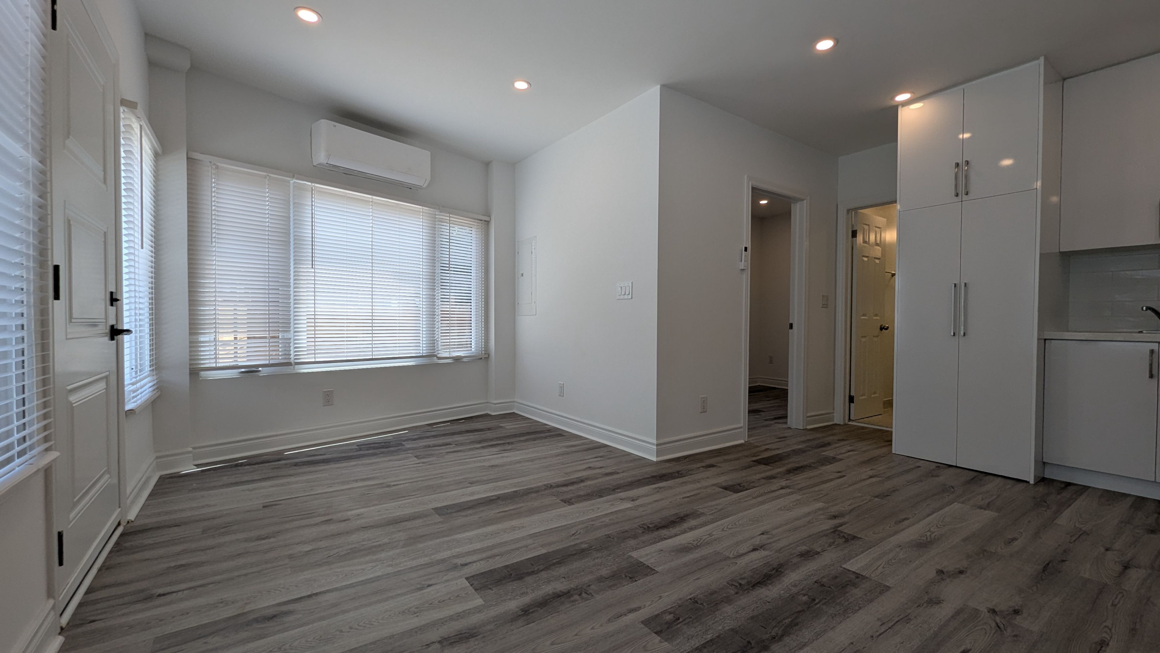1150 Woodbine Avenue Unit #1, Toronto, On M4c 4c9
