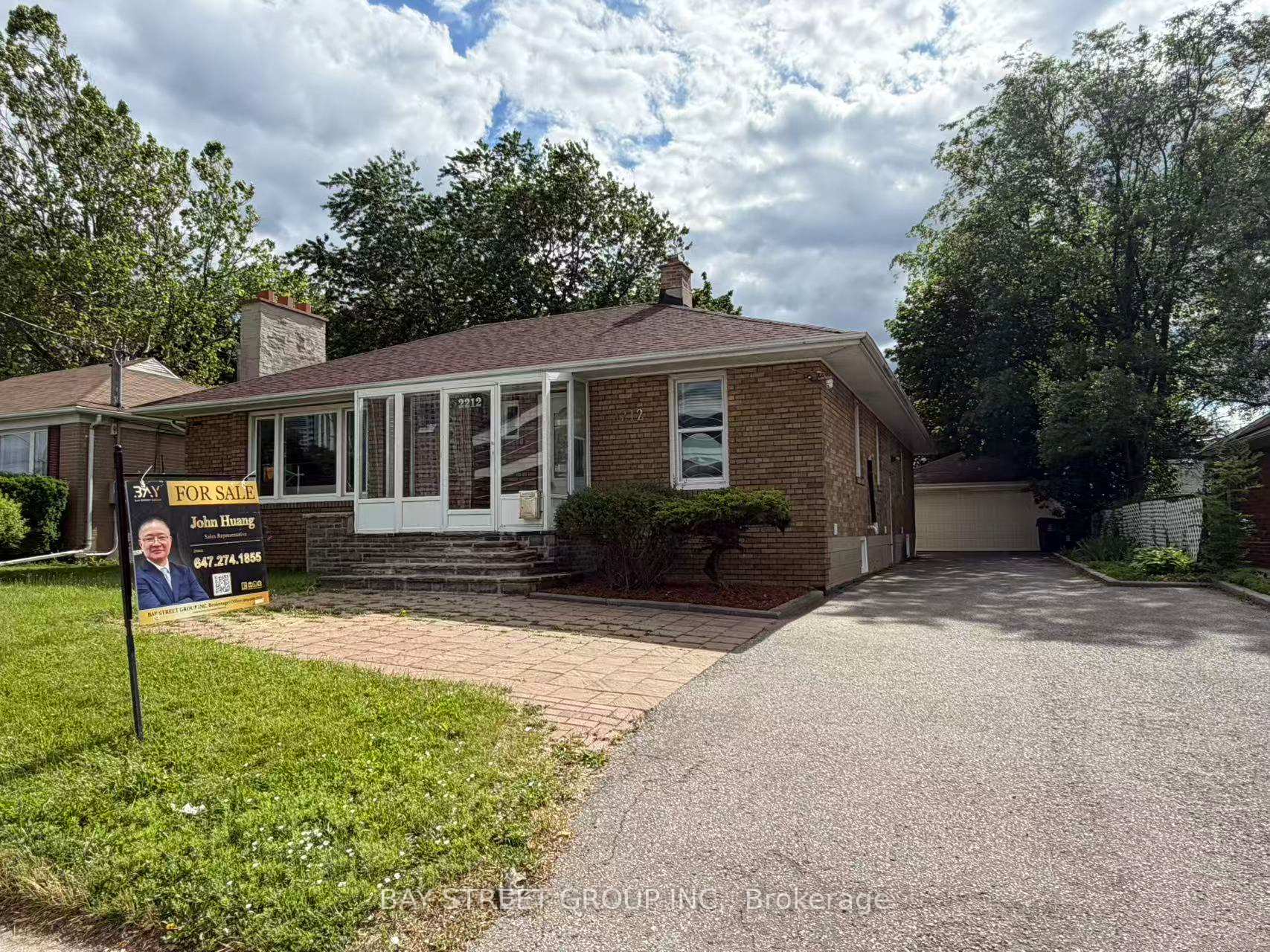 2212 Kennedy Road, Toronto, On M1t 3g4