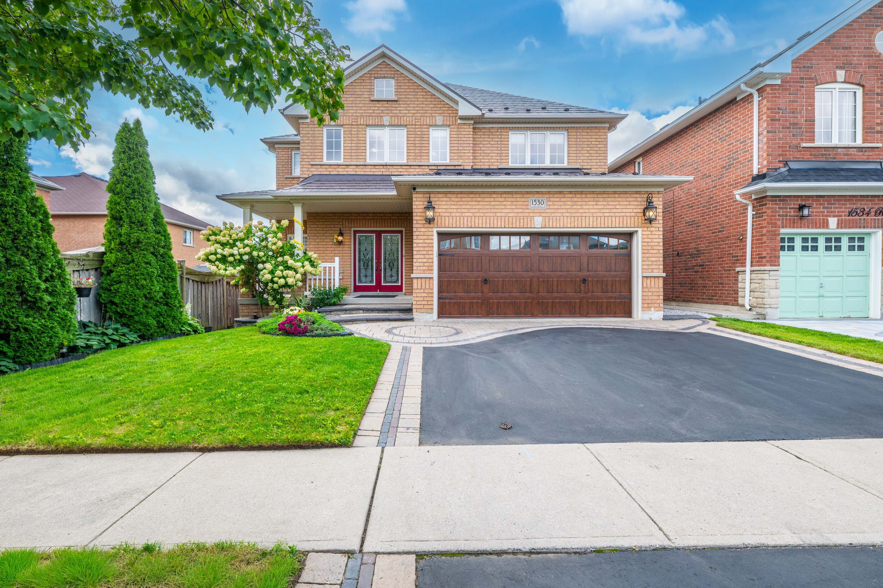 1530 Rockaway Street E, Oshawa, On L1k 0c9