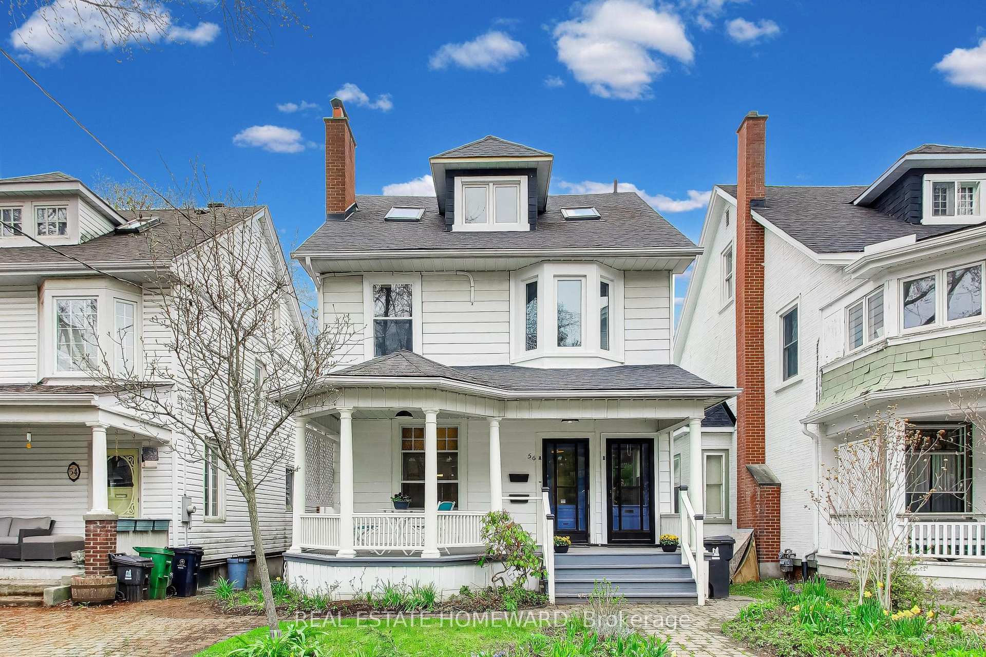 56 Leuty Avenue, Toronto, On M4e 2r4