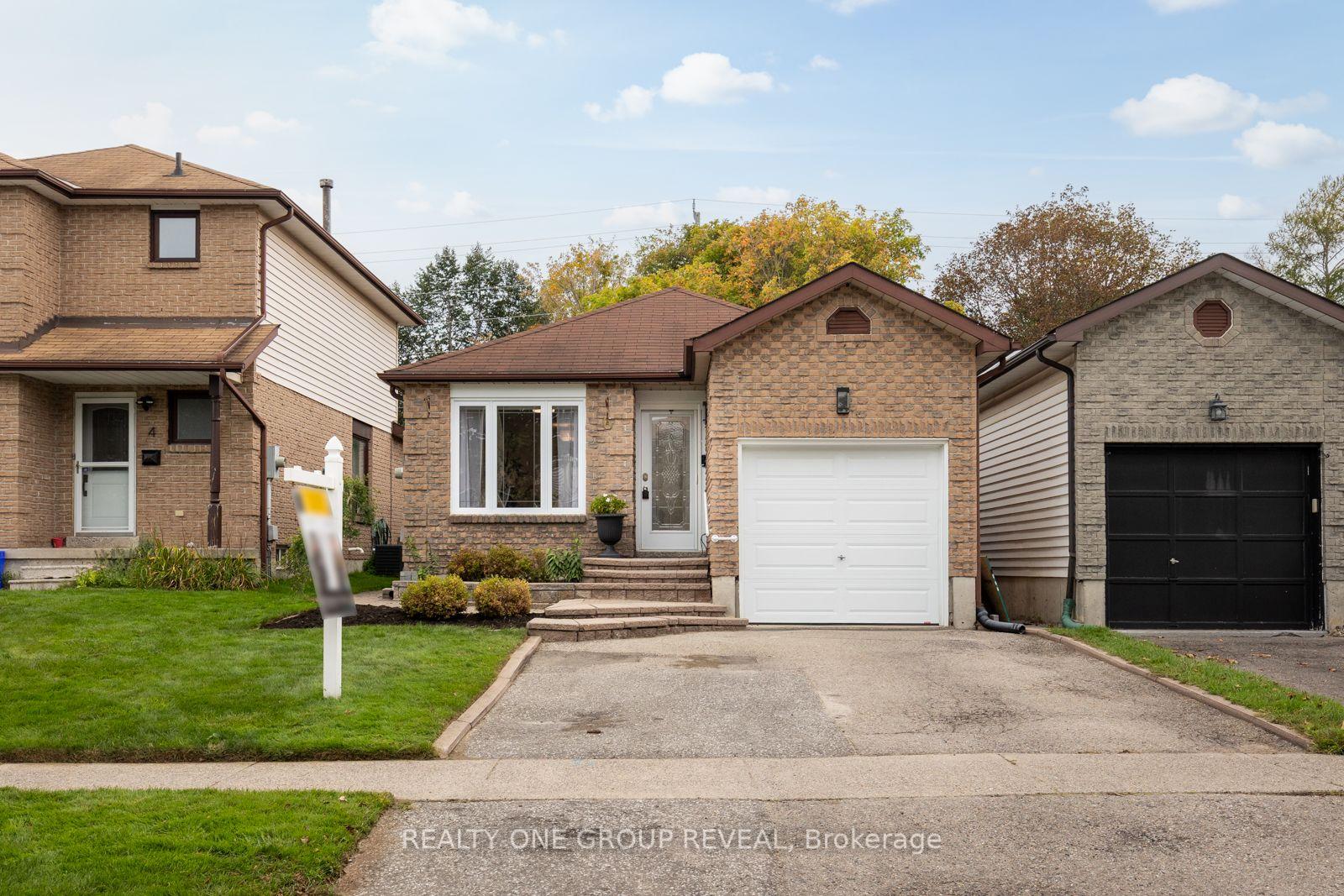 6 Mcfeeters Crescent, Clarington, On L1c 4g5
