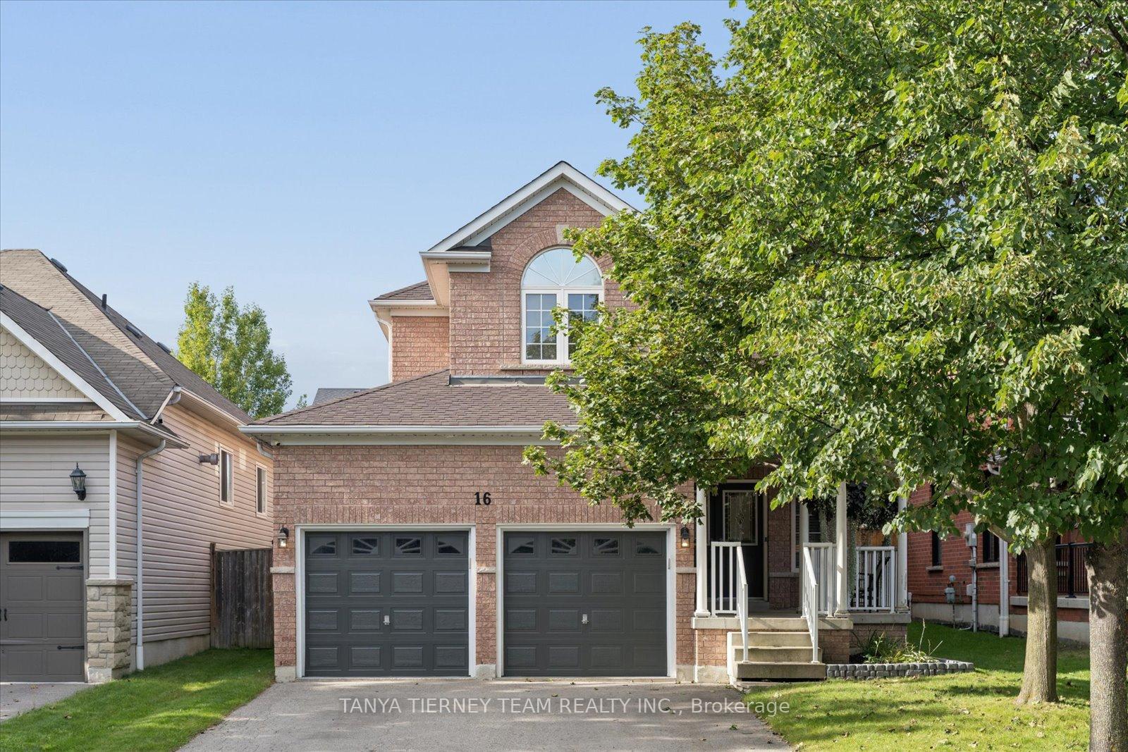 16 Corianne Avenue, Whitby, On L1m 2j2