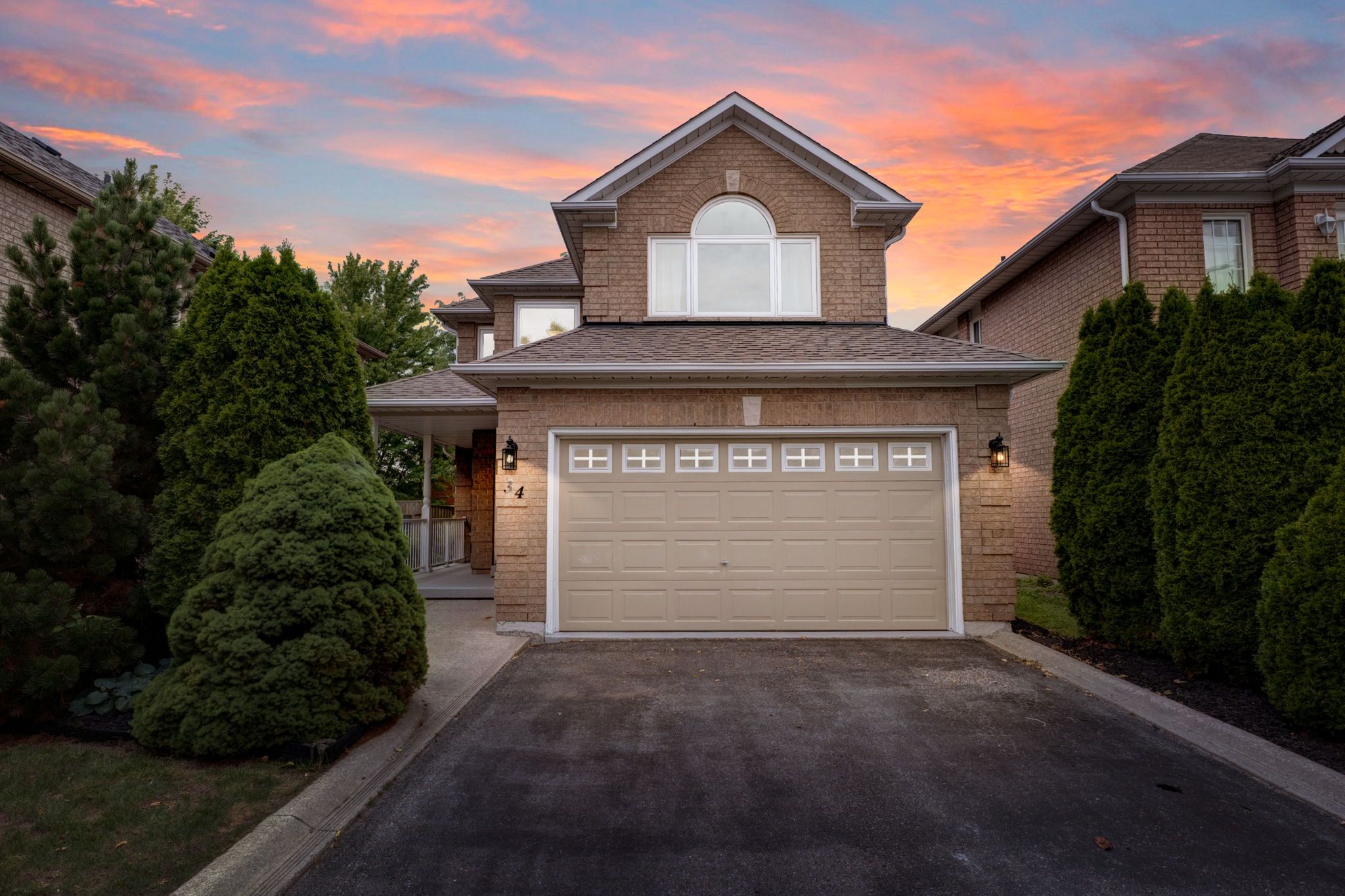 34 Bridlewood Boulevard, Whitby, On L1r 3c8