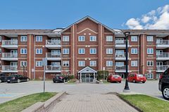 195 Lake Driveway W 304, Ajax, On L1s 7h7