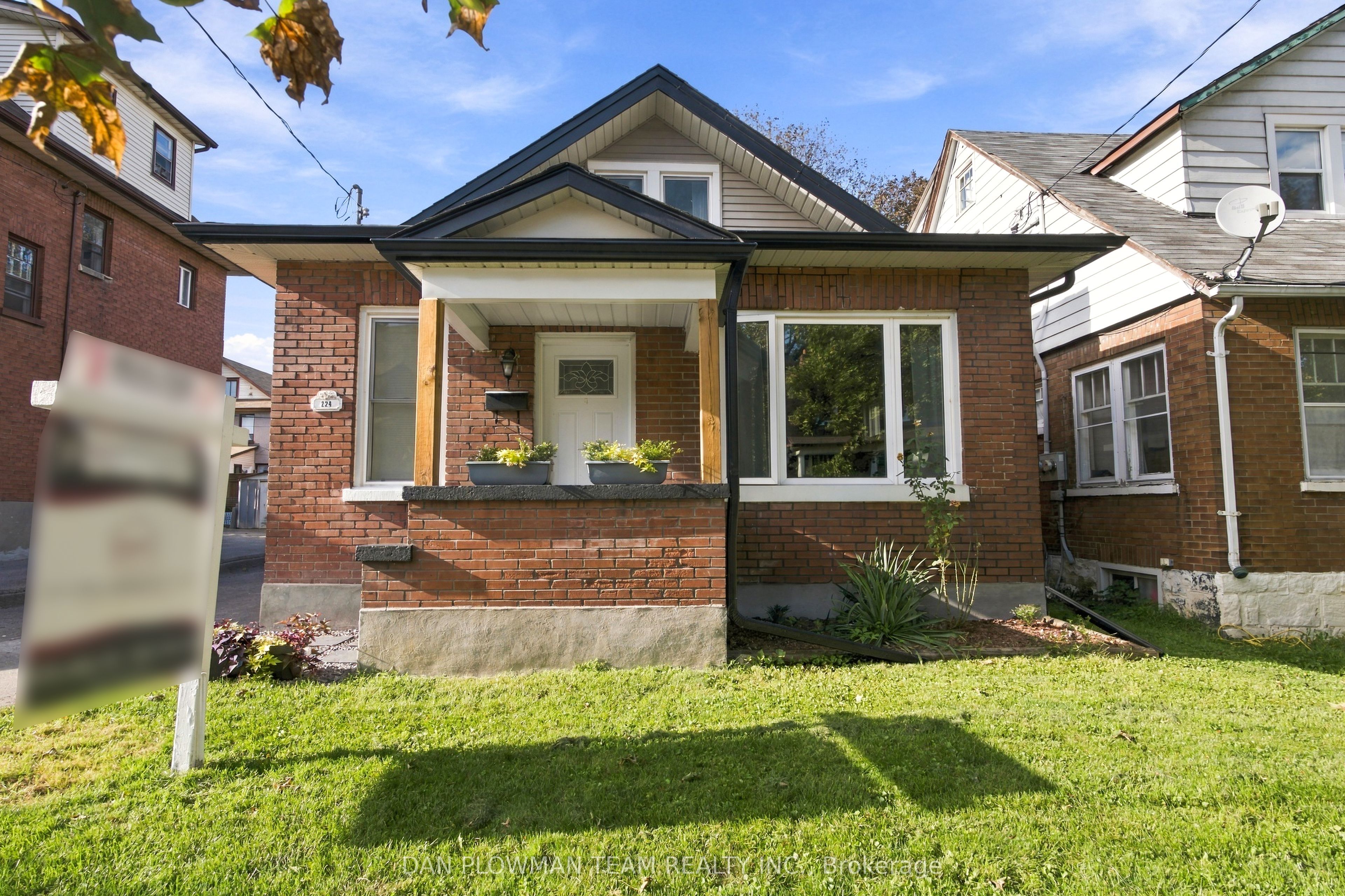 224 Arthur Street, Oshawa, On L1h 1n6