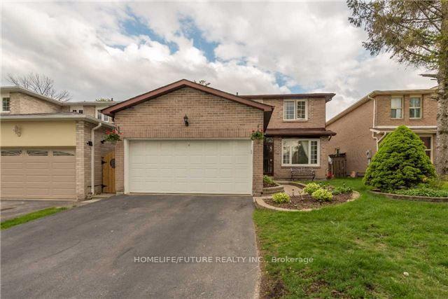 17 Chadwick Drive, Ajax, On L1s 5w2