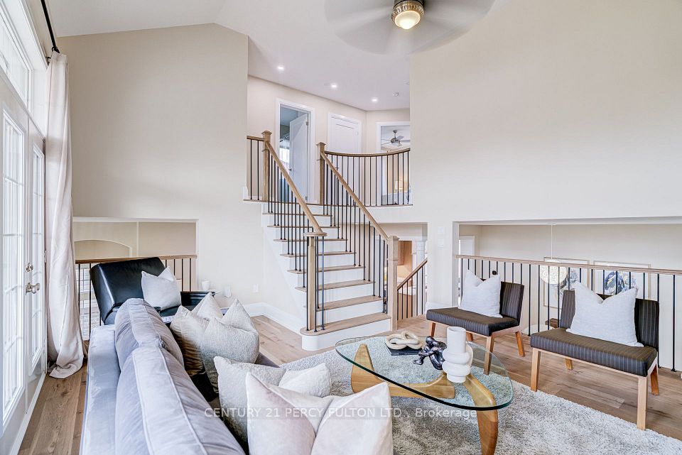 1825 Parkhurst Crescent, Pickering, On L1x 0b1