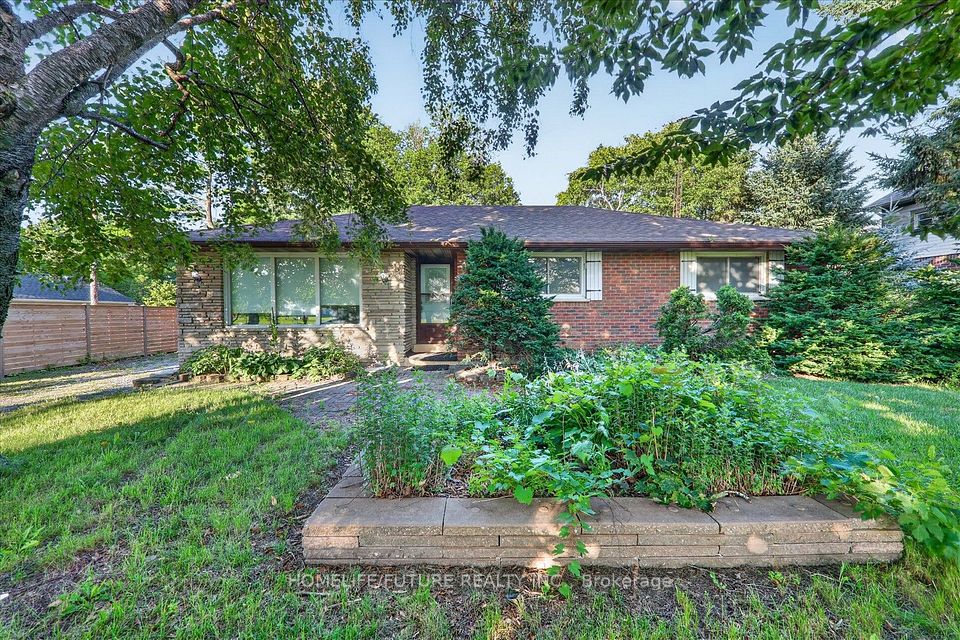 2111 Prestonvale Road, Clarington, On L1e 2s2