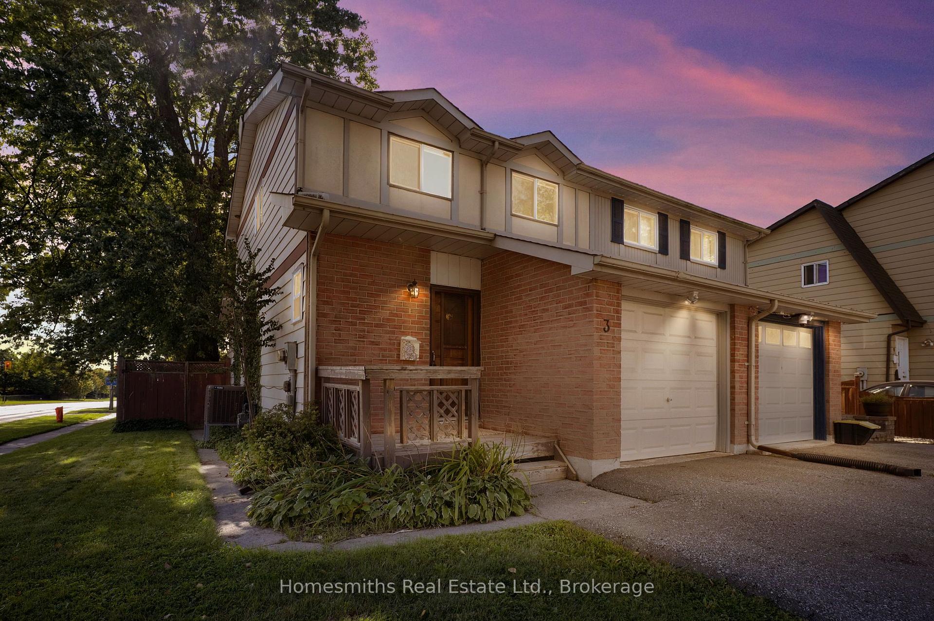 3 Thomas Street, Oshawa, On L1h 3w6