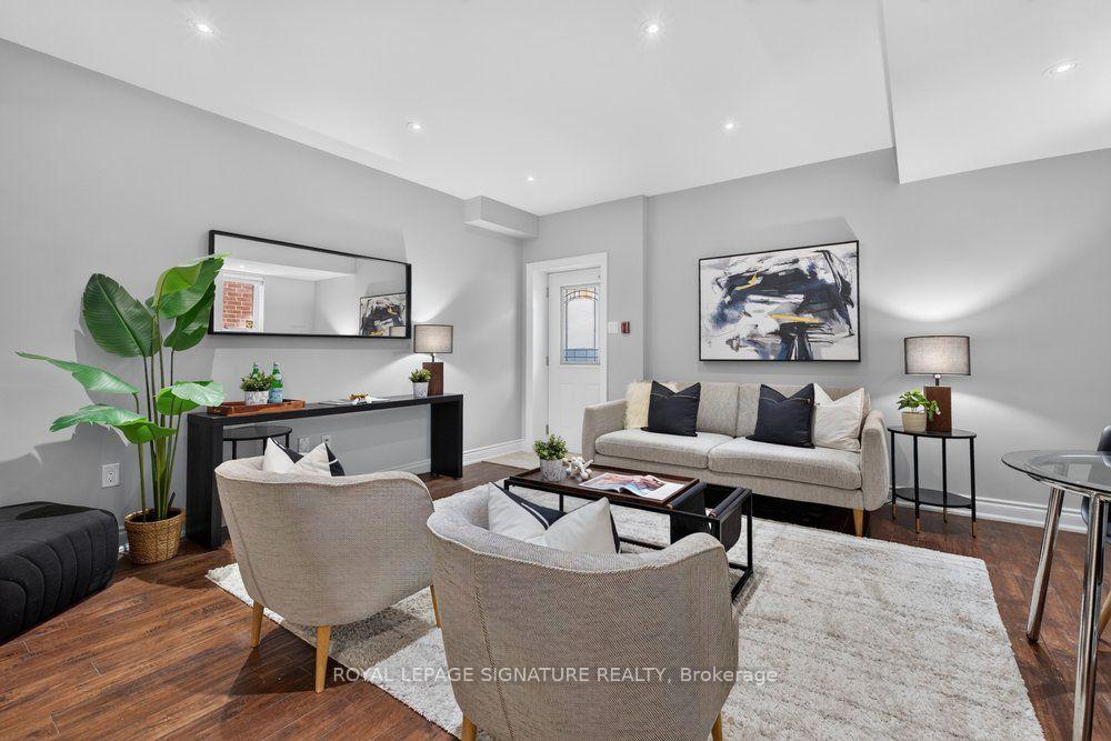61b Bexhill Avenue Lower, Toronto, On M1l 3b7