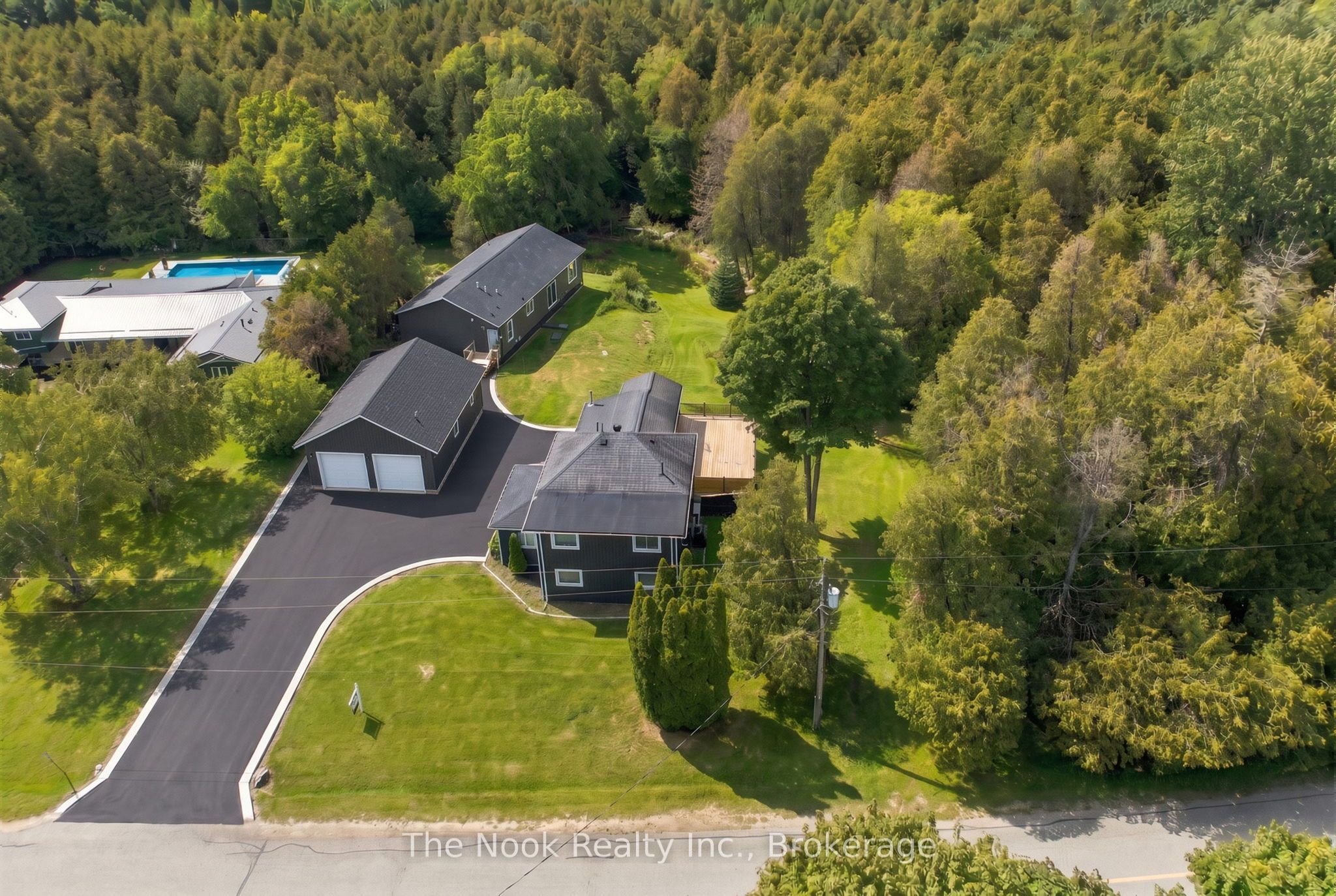 7704 Leskard Road, Clarington, On L0b 1m0