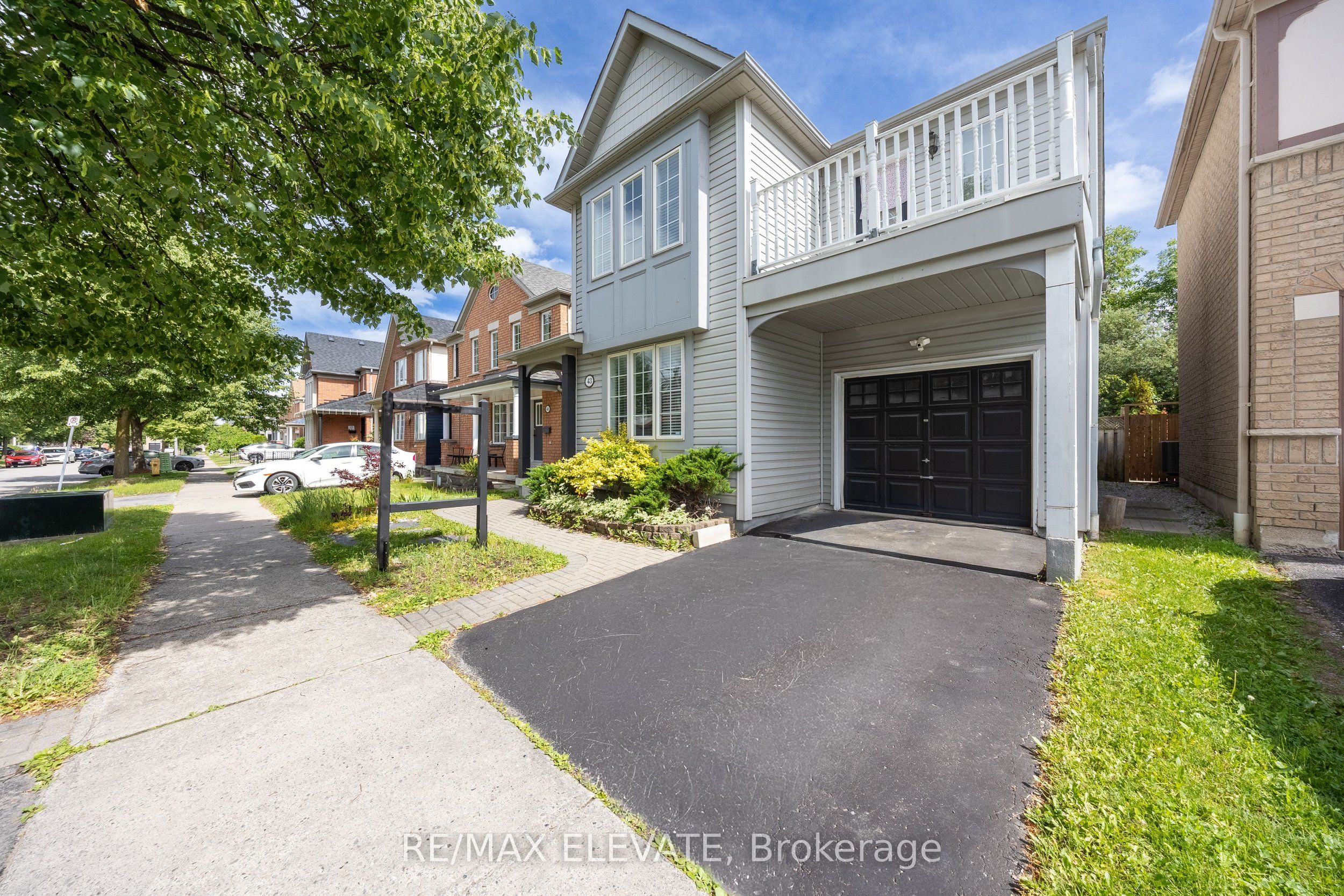 43 Mcsweeney Crescent, Ajax, On L1t 4g2