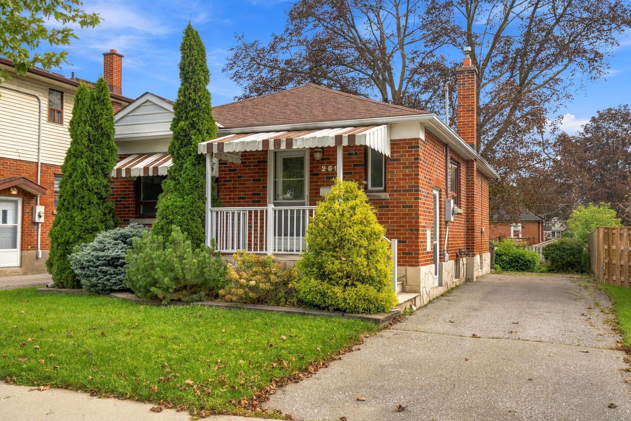 289 Highland Avenue, Oshawa, On L1h 6b1
